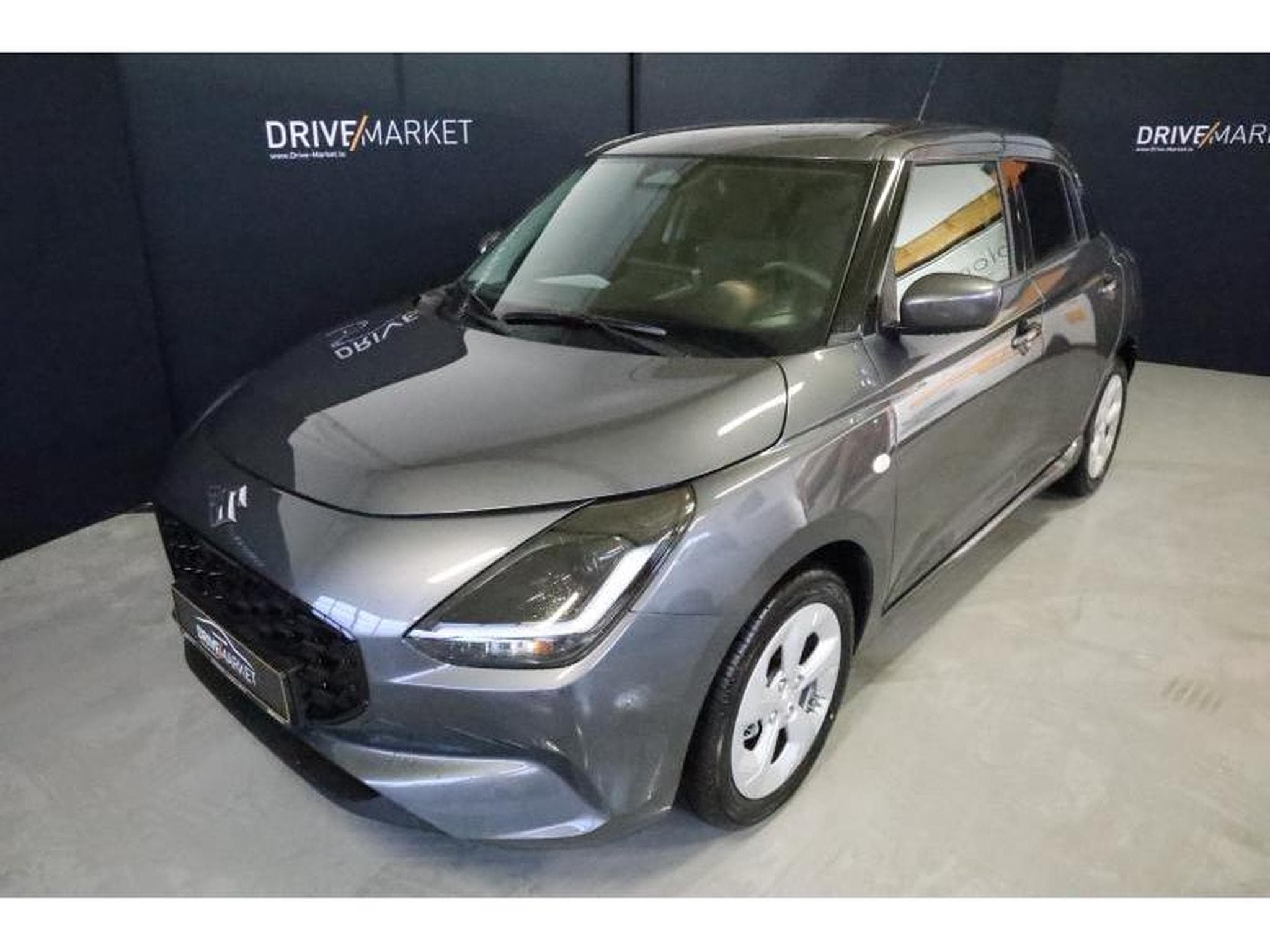 Suzuki Swift GL+ (2026) - Foto 14