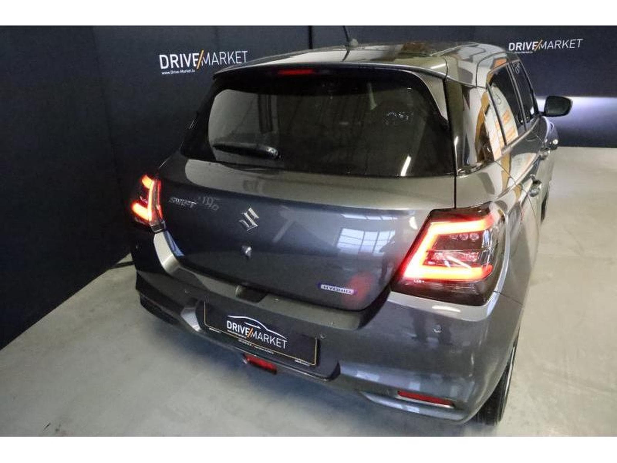 Suzuki Swift GL+ (2026) - Foto 17