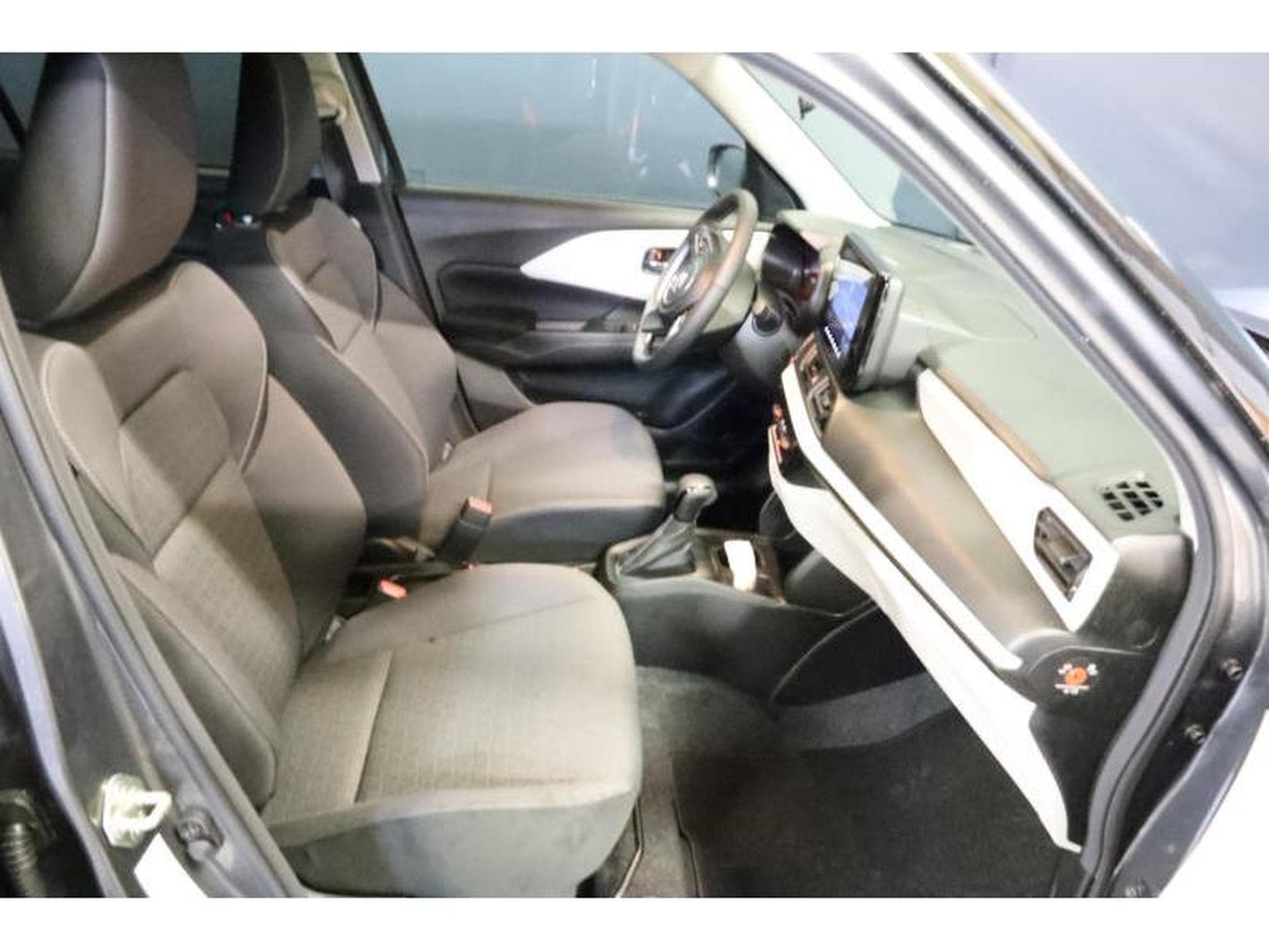 Suzuki Swift GL+ (2026) - Foto 4