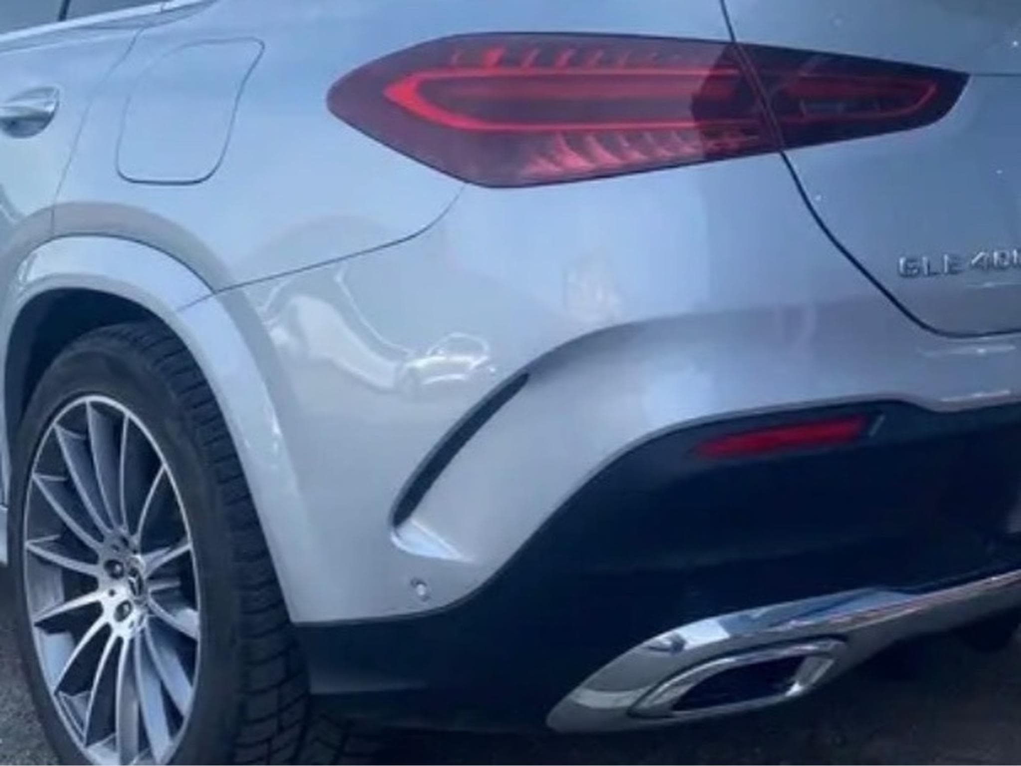 Mercedes GLE 400 Coupe  4matic (2024) - Photo 3