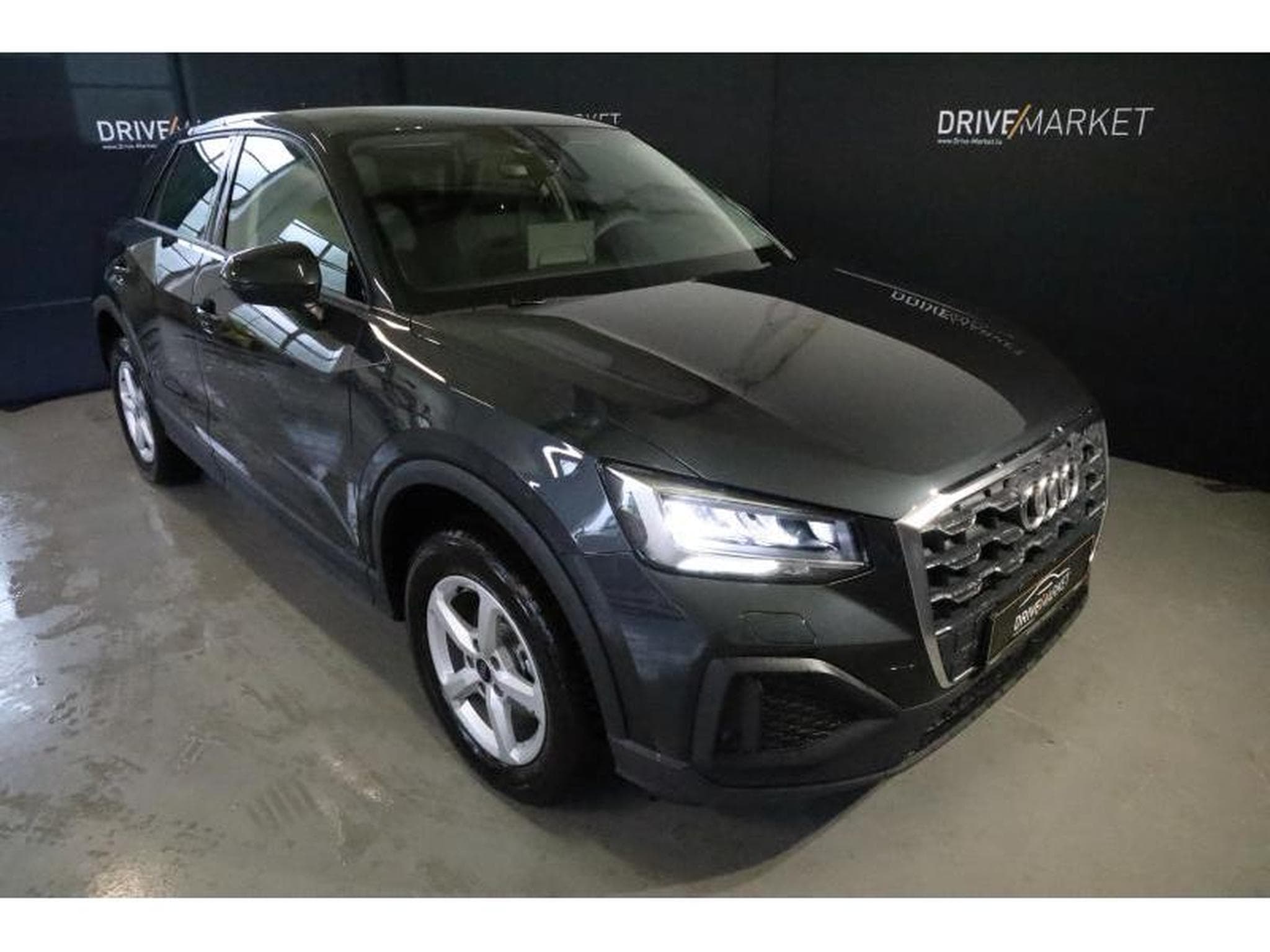 Audi Q2 35 TFSI S Tronic (2024) - Foto 9