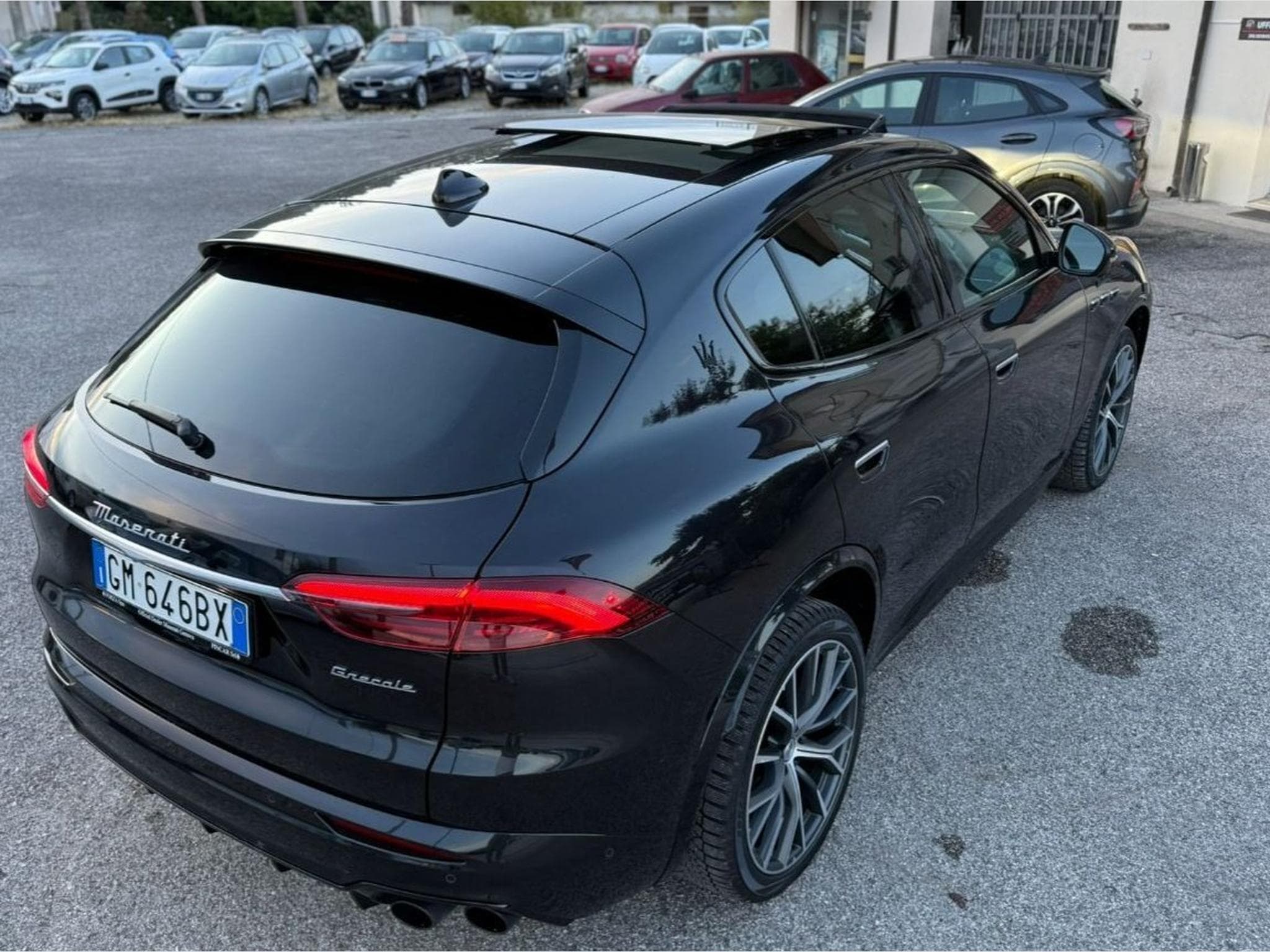 Maserati Grecale MHEV 330 CV Modena (2023) - Photo 2