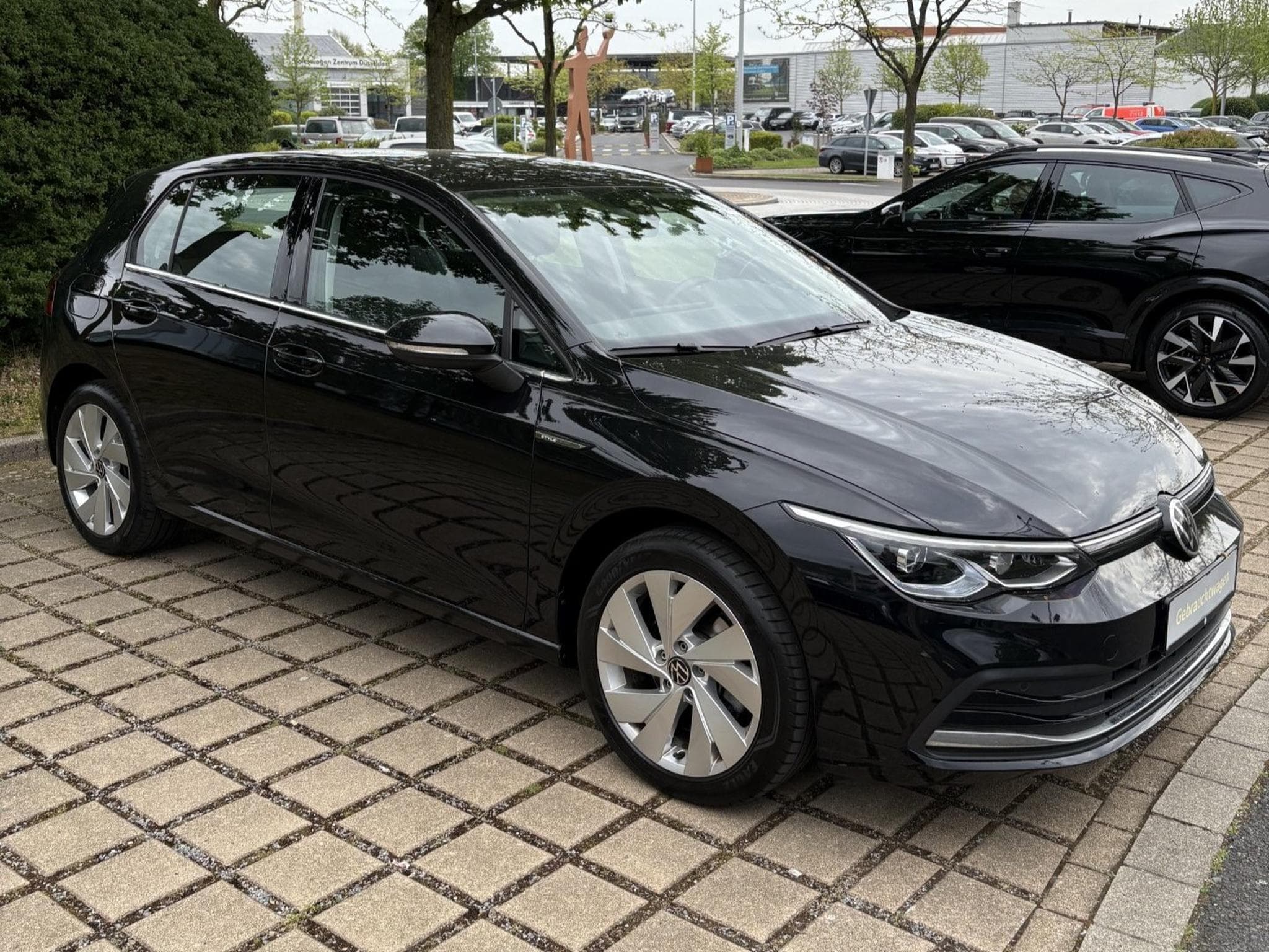 VW Golf VIII VW Golf VIII Style 1.5 eTSI DSG 150 PS (2020) - Photo 2