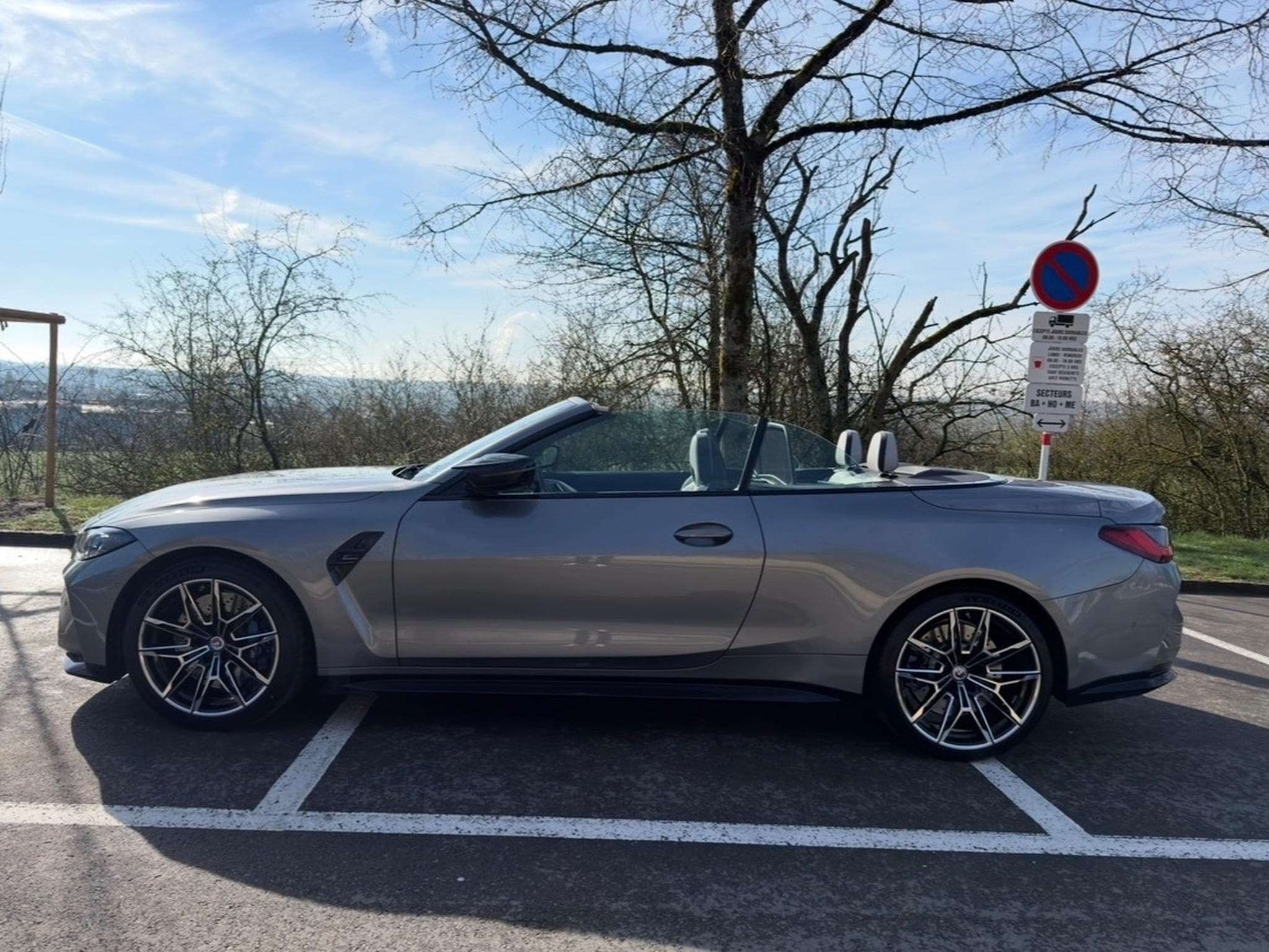 BMW M4 Competition (2024) - Photo 2