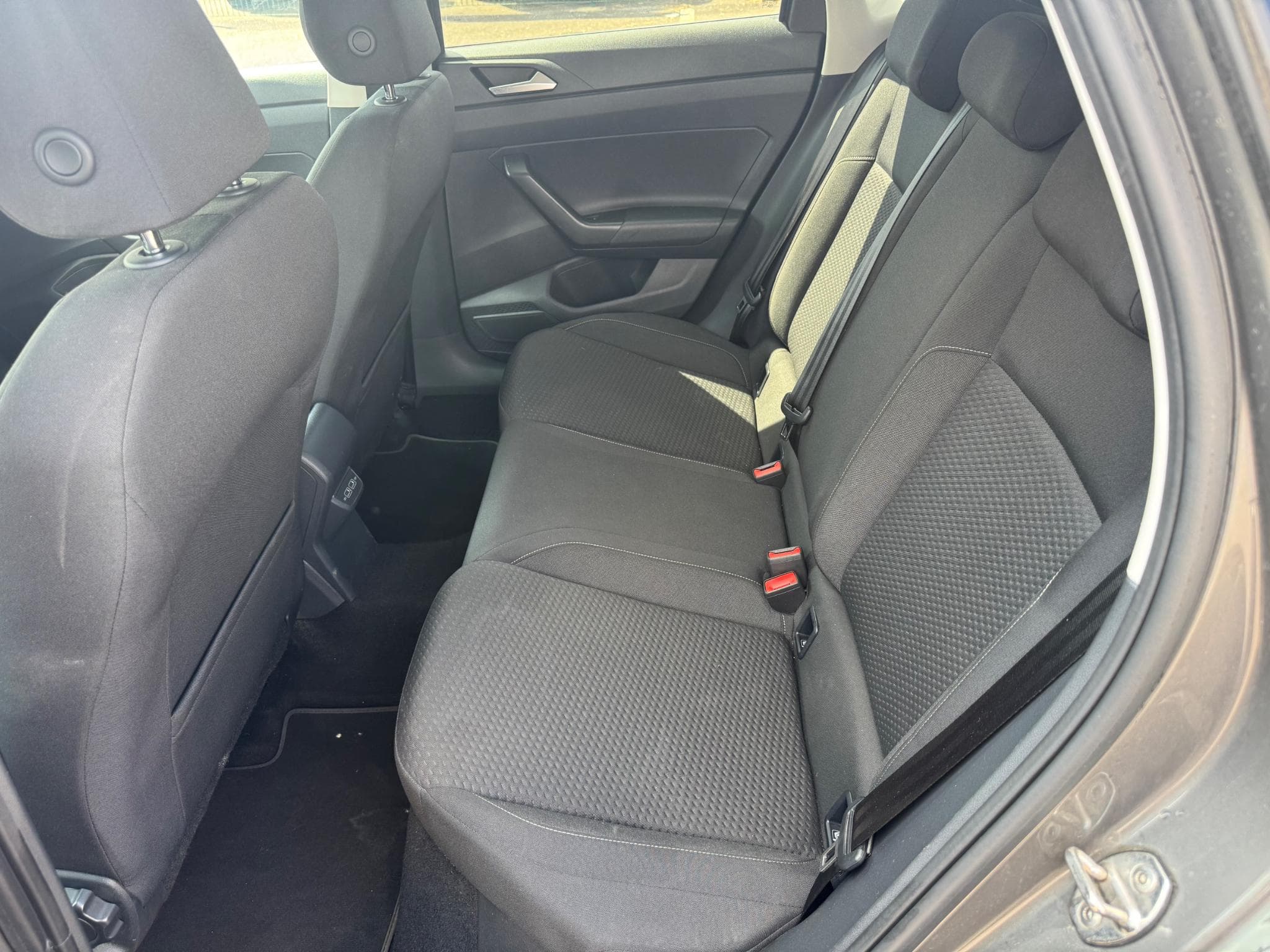 VW Polo 1.6 TDI 95ch (2020) - Photo 4