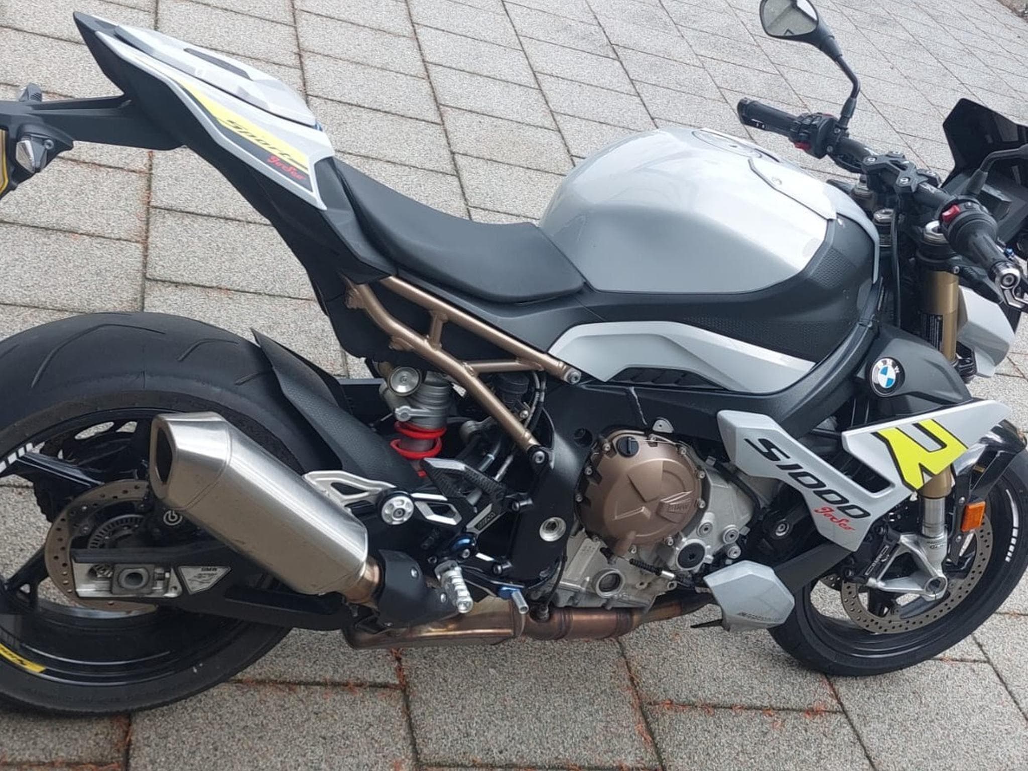 BMW S 1000 r (2021) - Foto 2