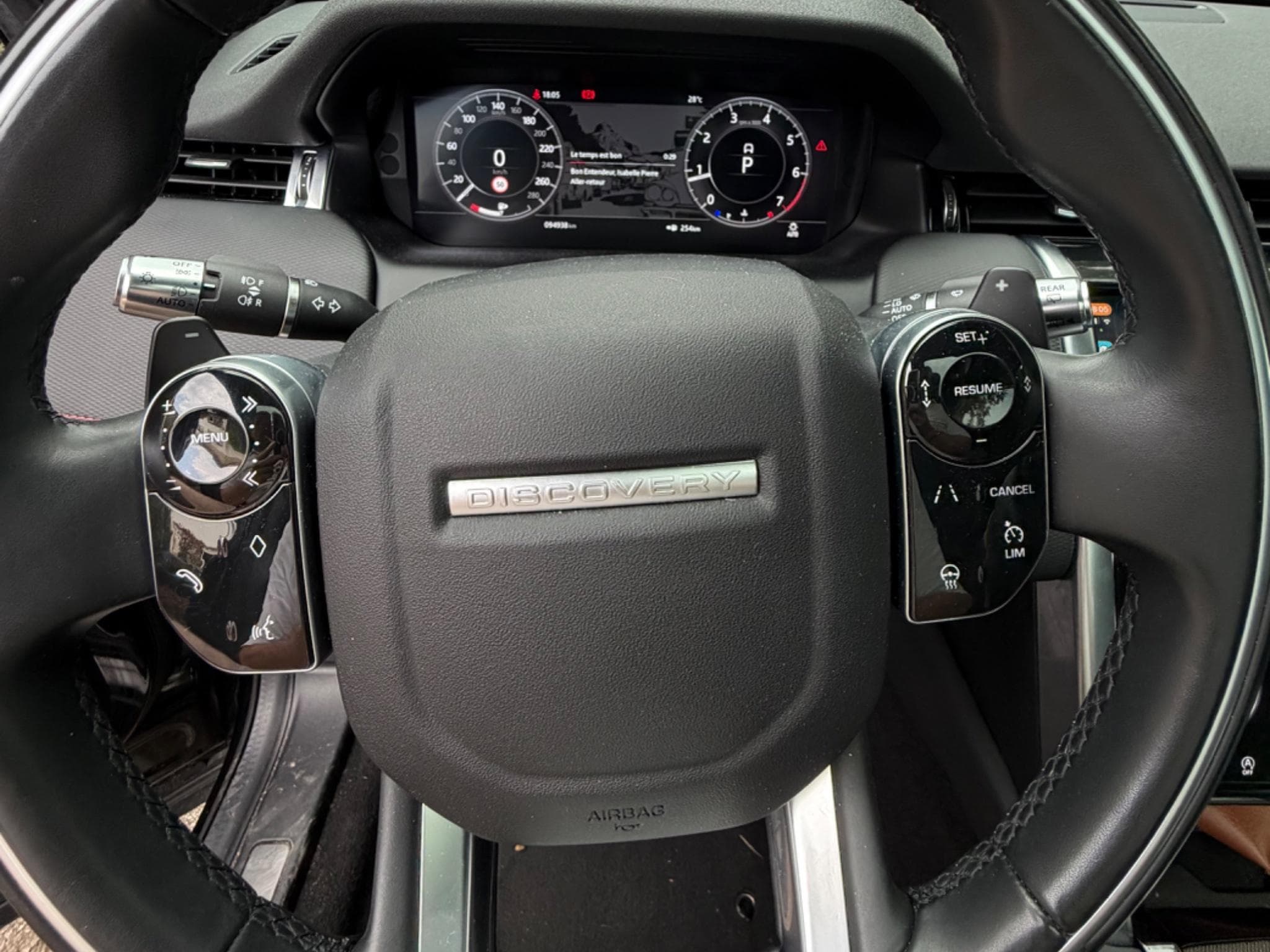 Land-Rover Discovery Sport R-Dynamic SE P250 (2020) - Photo 6
