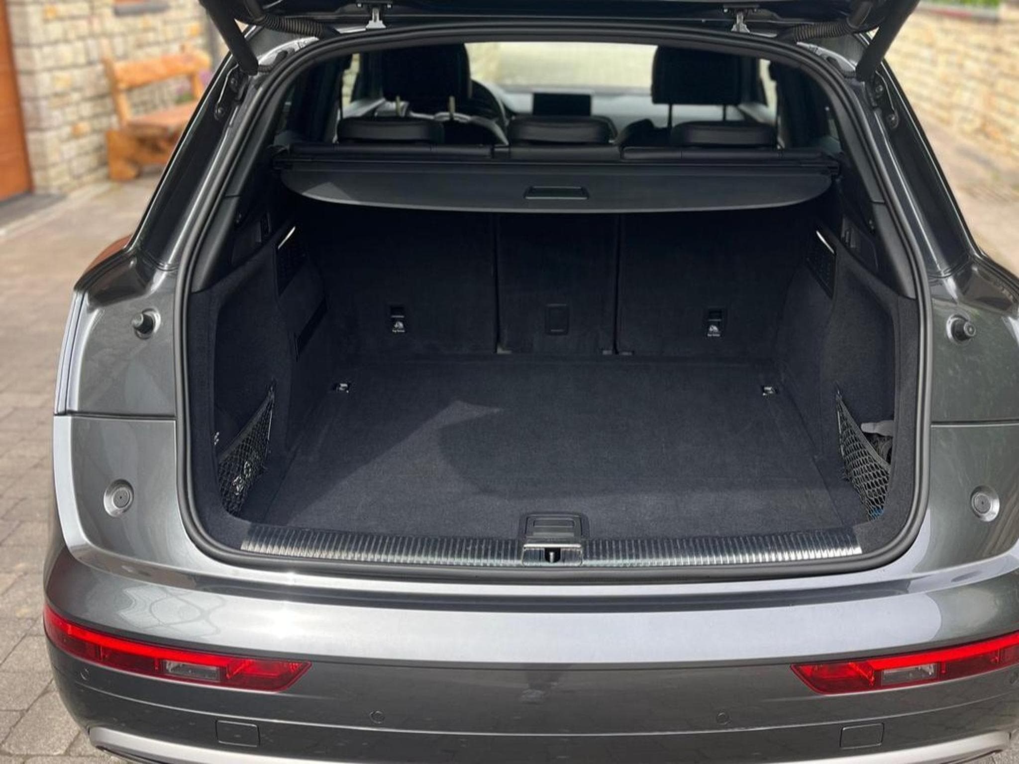 Audi Q5 S-line (2020) - Photo 9
