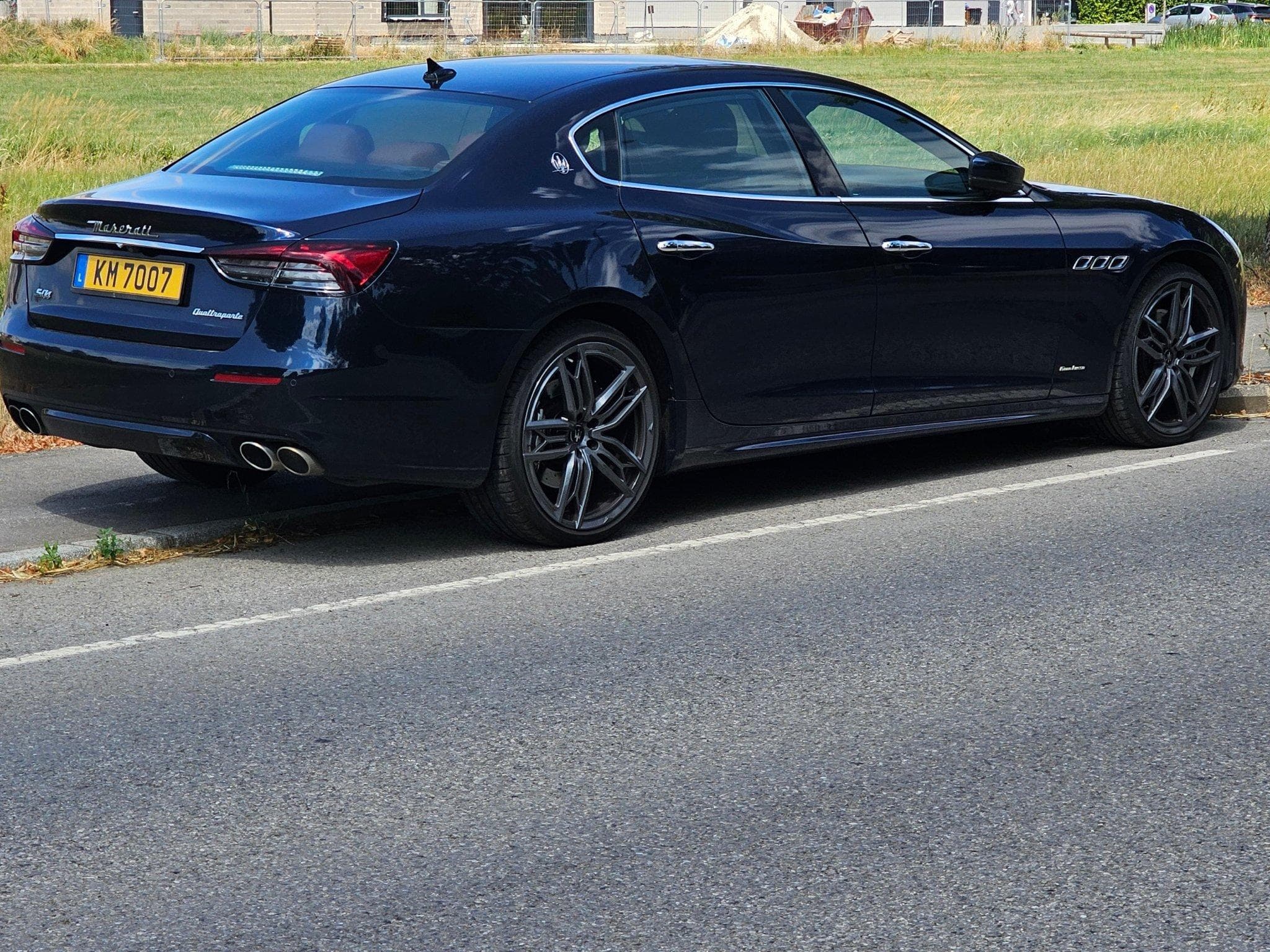 Maserati Quattroporte (2021) - Photo 2