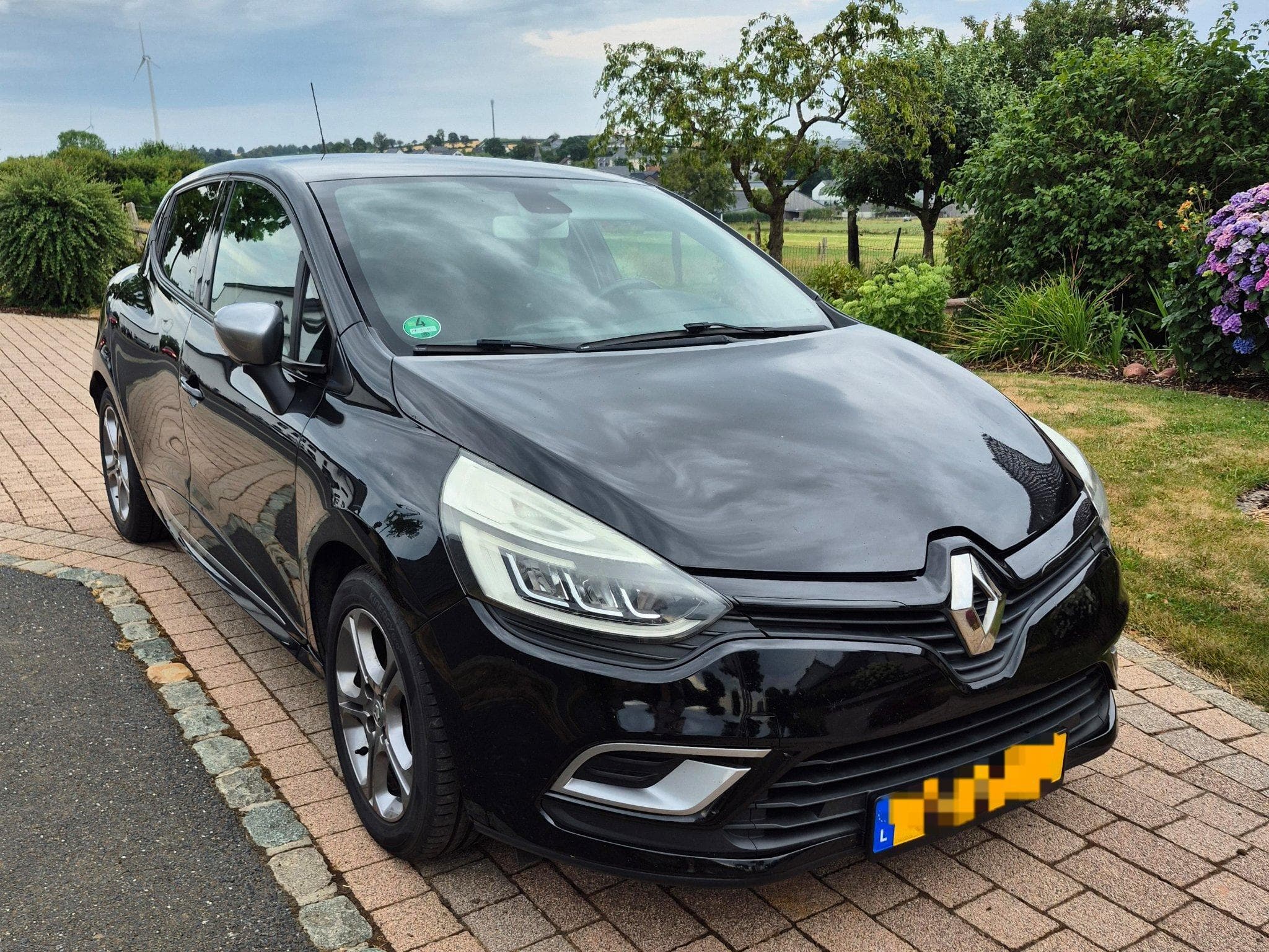 Renault Clio (2016) - Photo 1