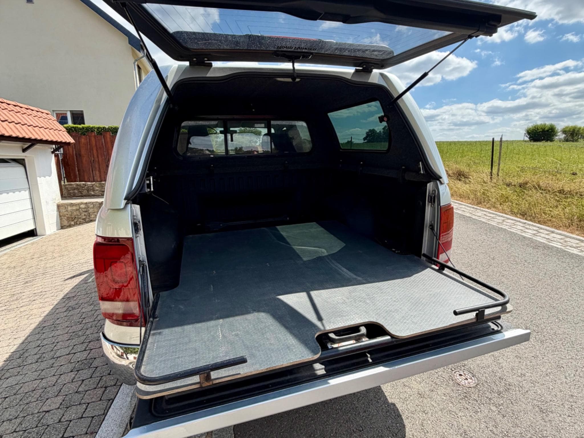 VW Amarok 3.0 Tdi 224ch (2017) - Photo 3