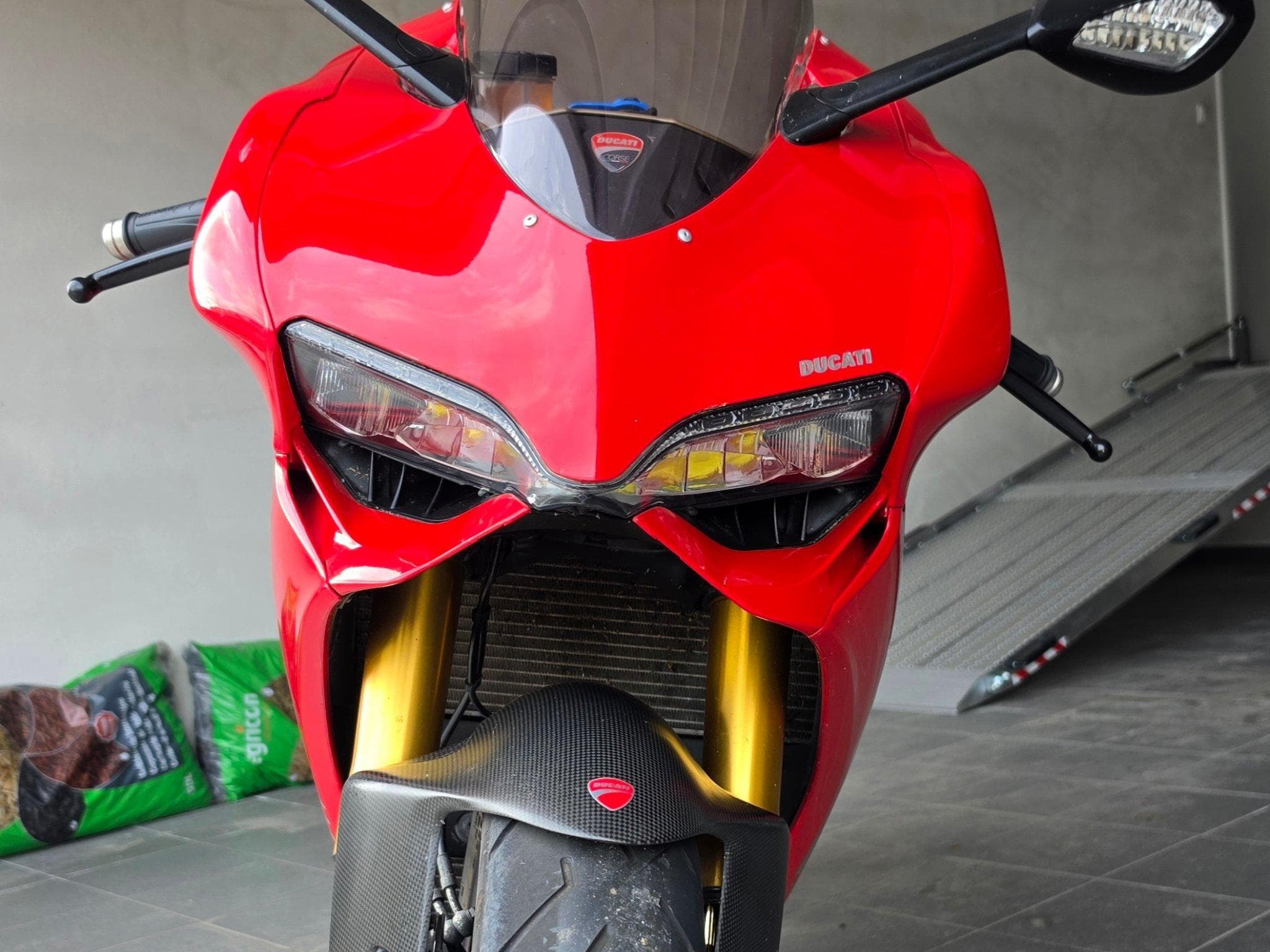 Ducati 1199 Panigale 1199 S (2012) - Foto 13