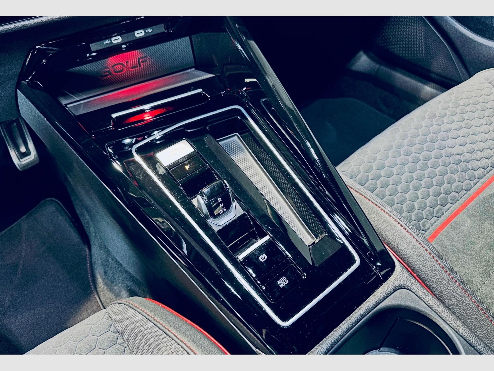 VW Golf GOLF VIII GTI CLUBSPORT DSG (2023) - Photo 11