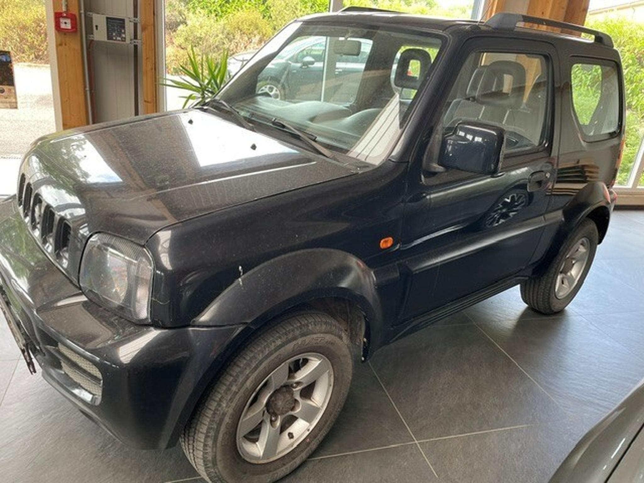 Suzuki Jimny 1.3 (2011) - Photo 2