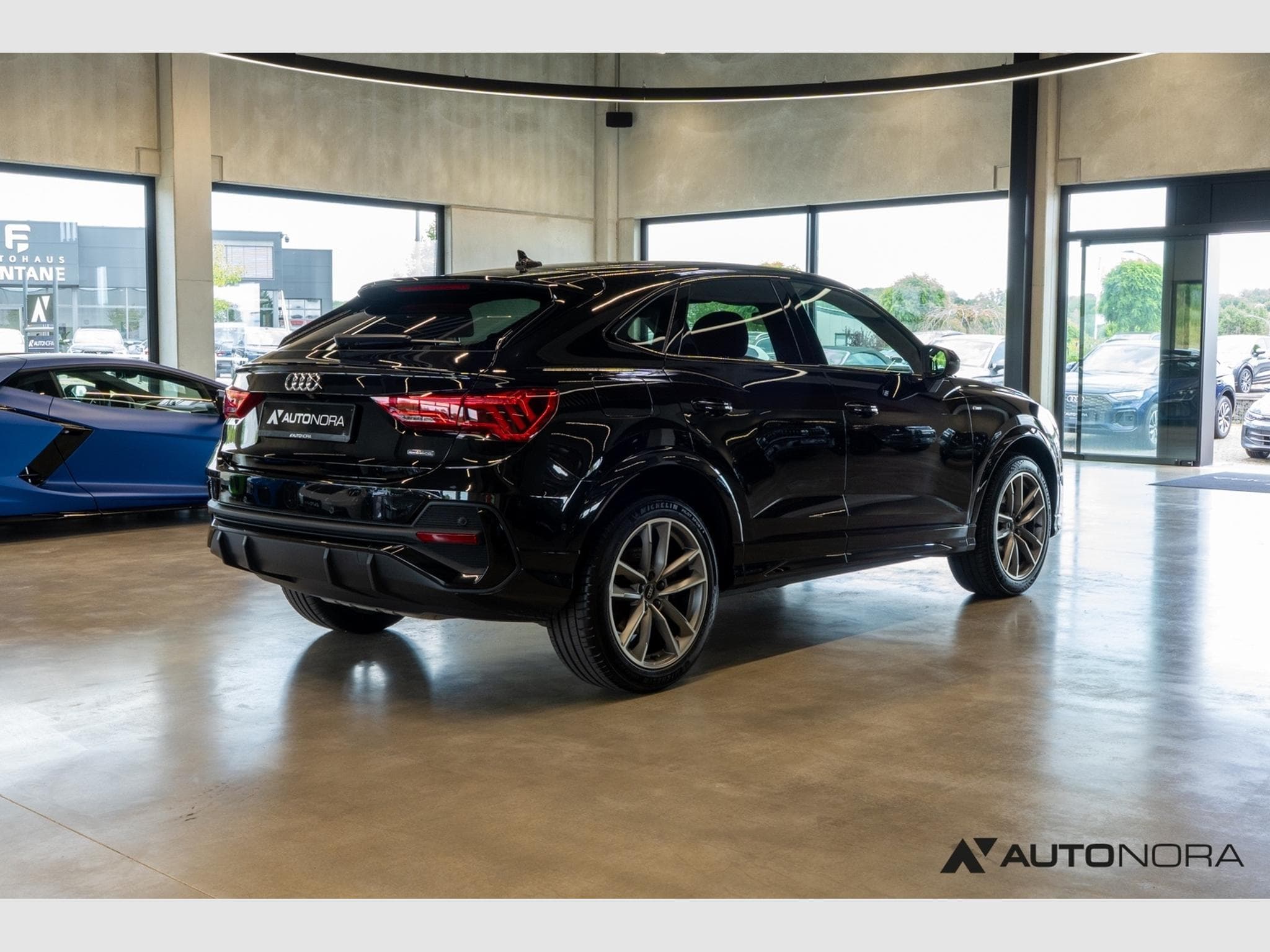 Audi Q3 Sportback 45 TFSI quattro S line (2020) - Photo 4
