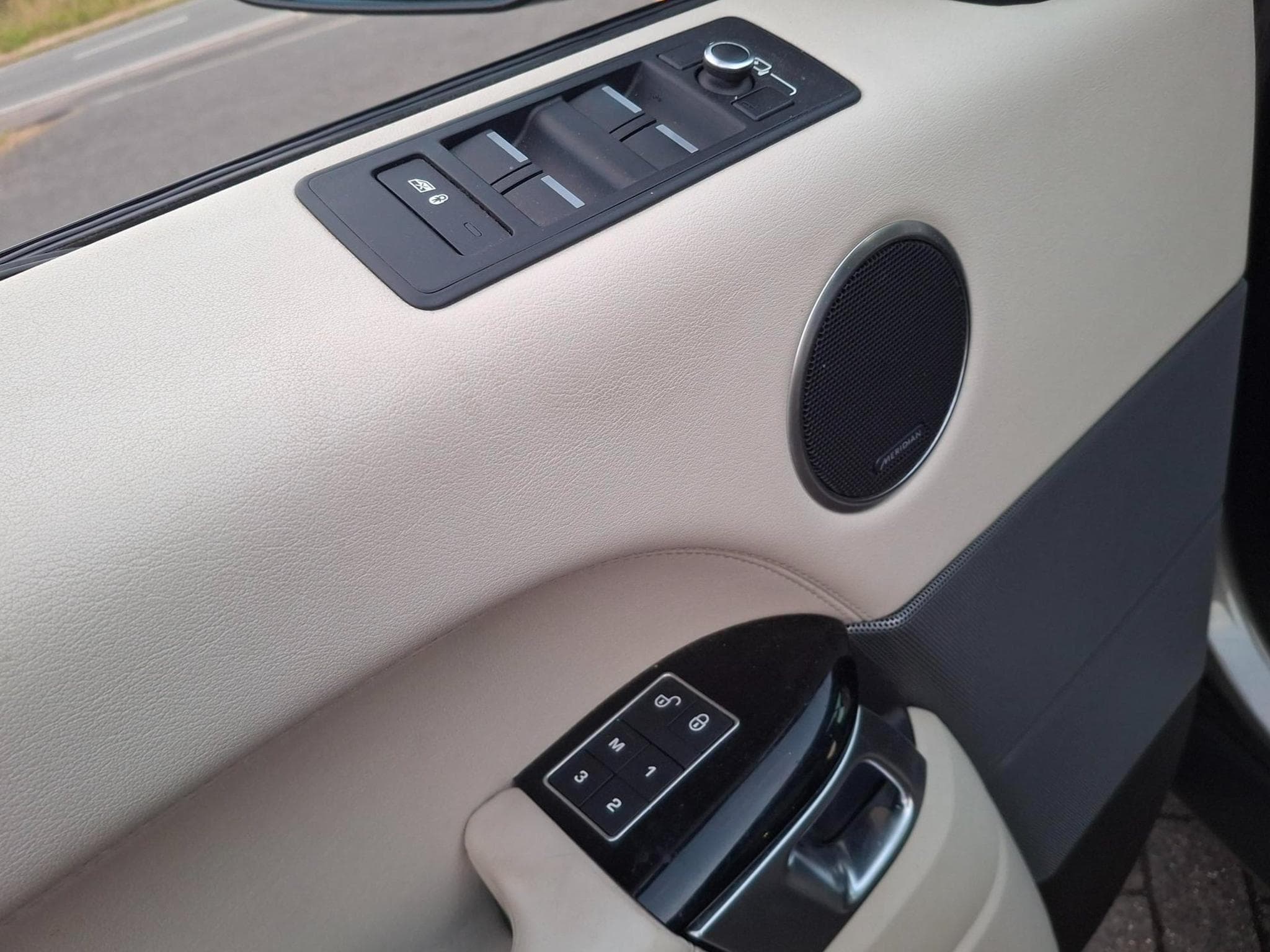 Land-Rover Range Rover Sport RANGE ROVER HSE SPORT (2018) - Photo 14