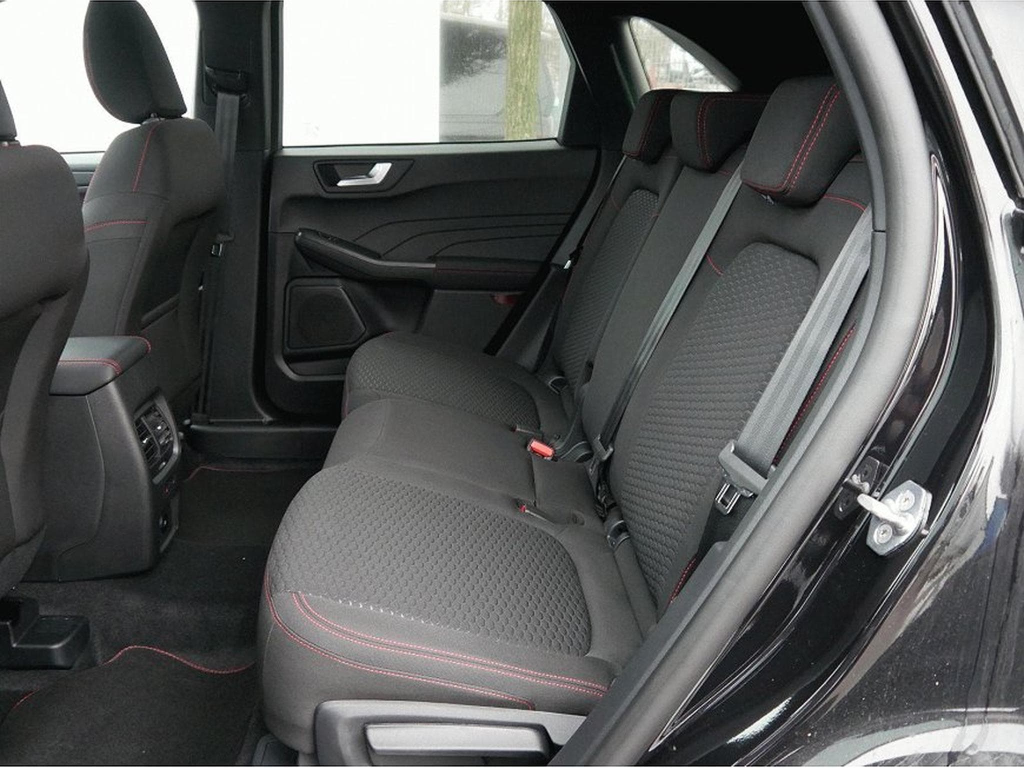 Ford Kuga (2026) - Photo 8