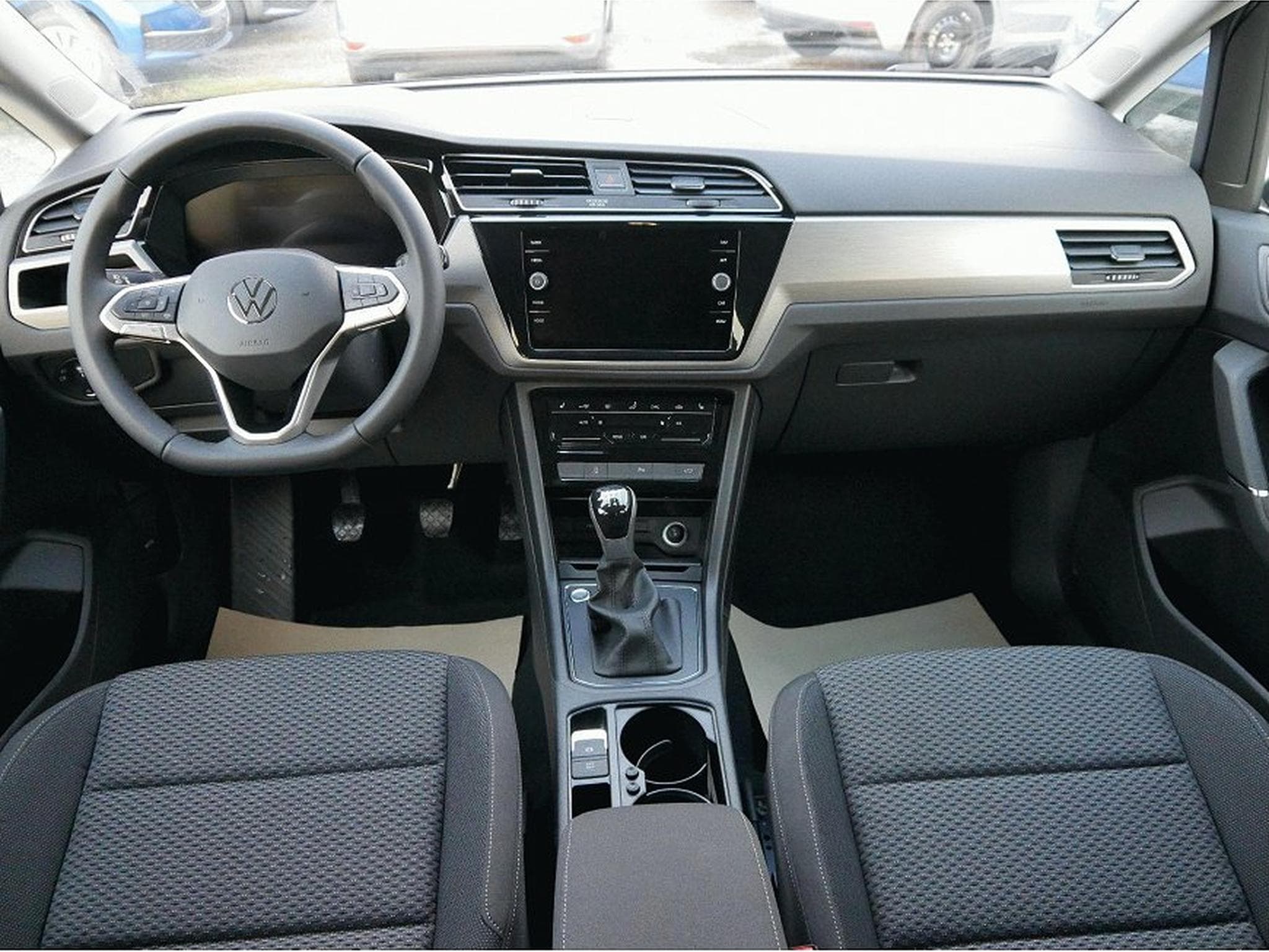 VW Touran (2026) - Photo 11