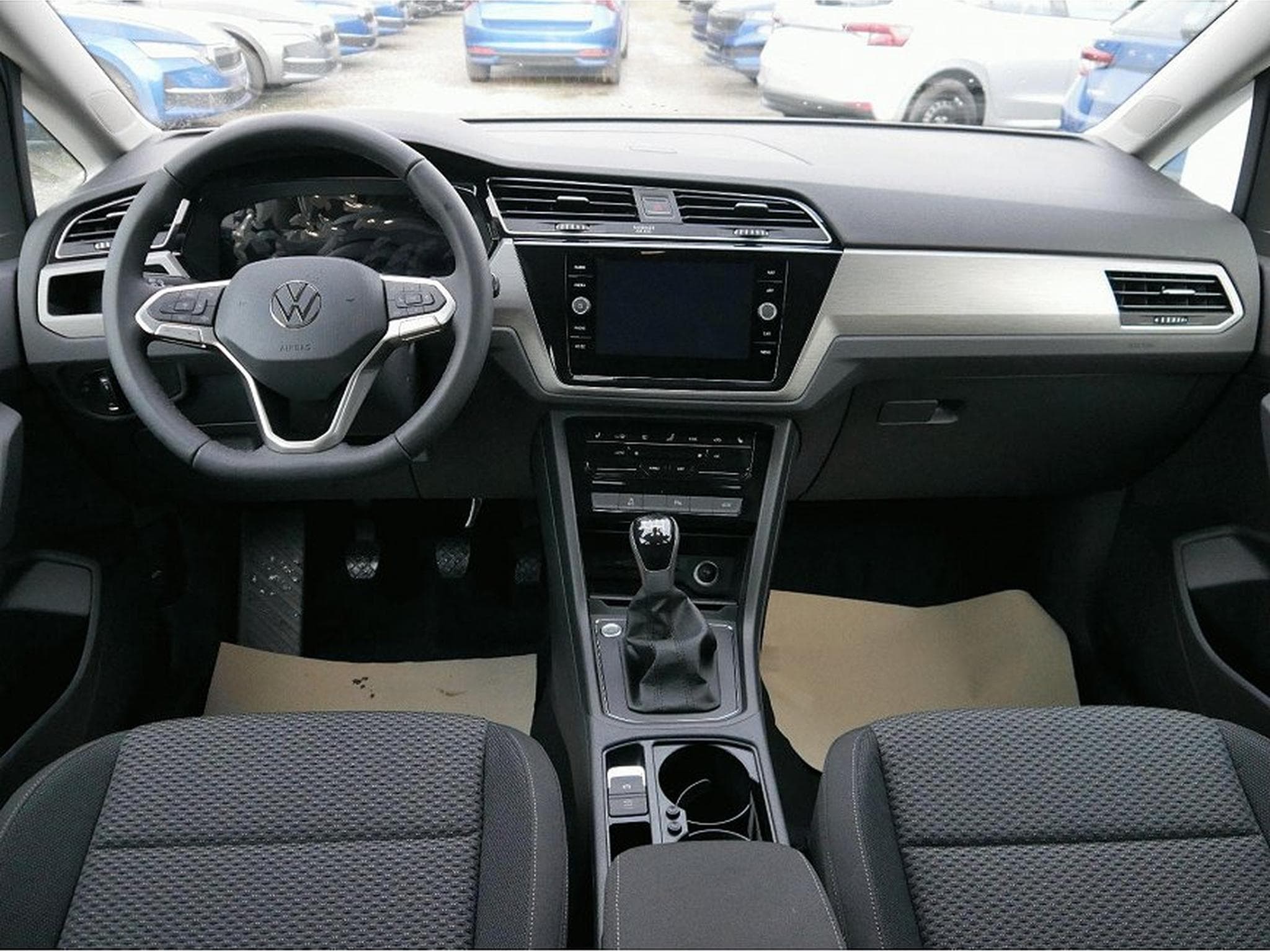 VW Touran (2026) - Photo 11