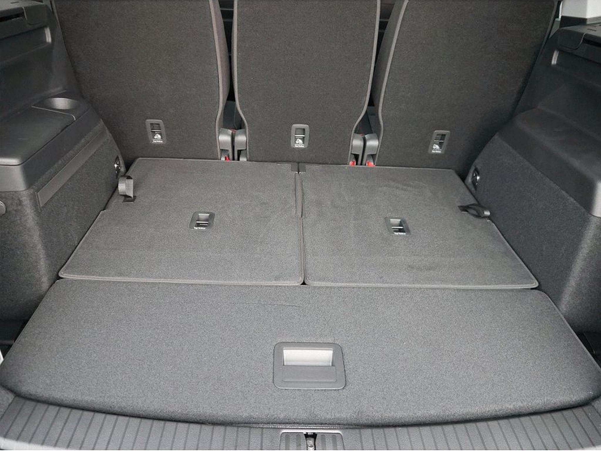 VW Touran (2026) - Photo 7