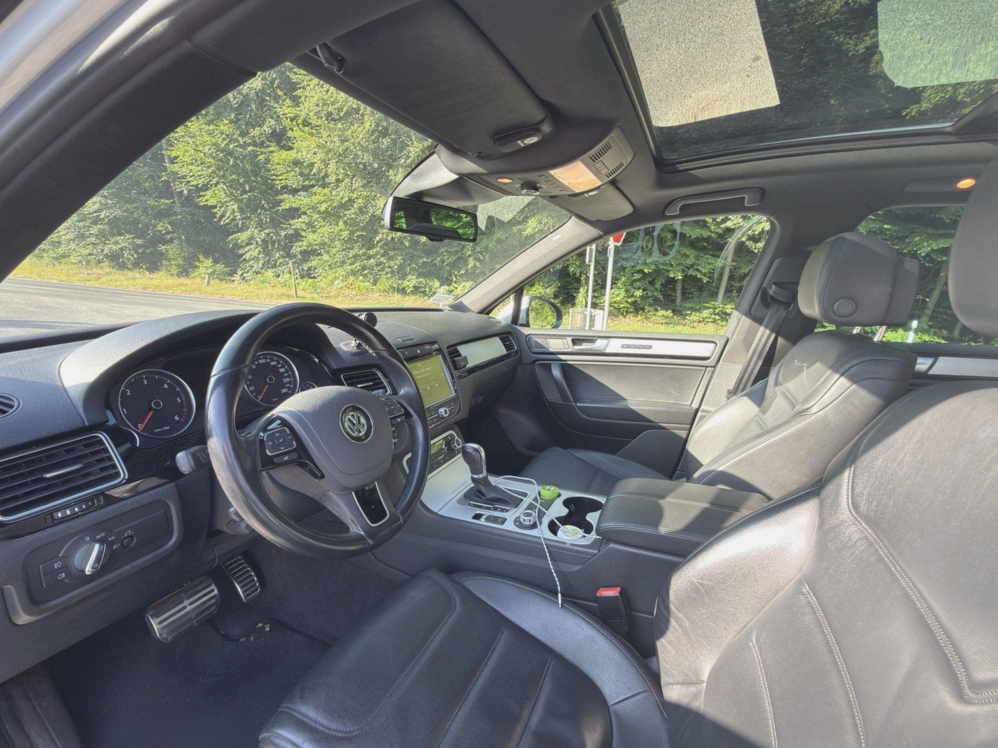 VW Touareg 3.0 V6 TDI 245 PS | Pano | Leder | 360 (2014) - Foto 7