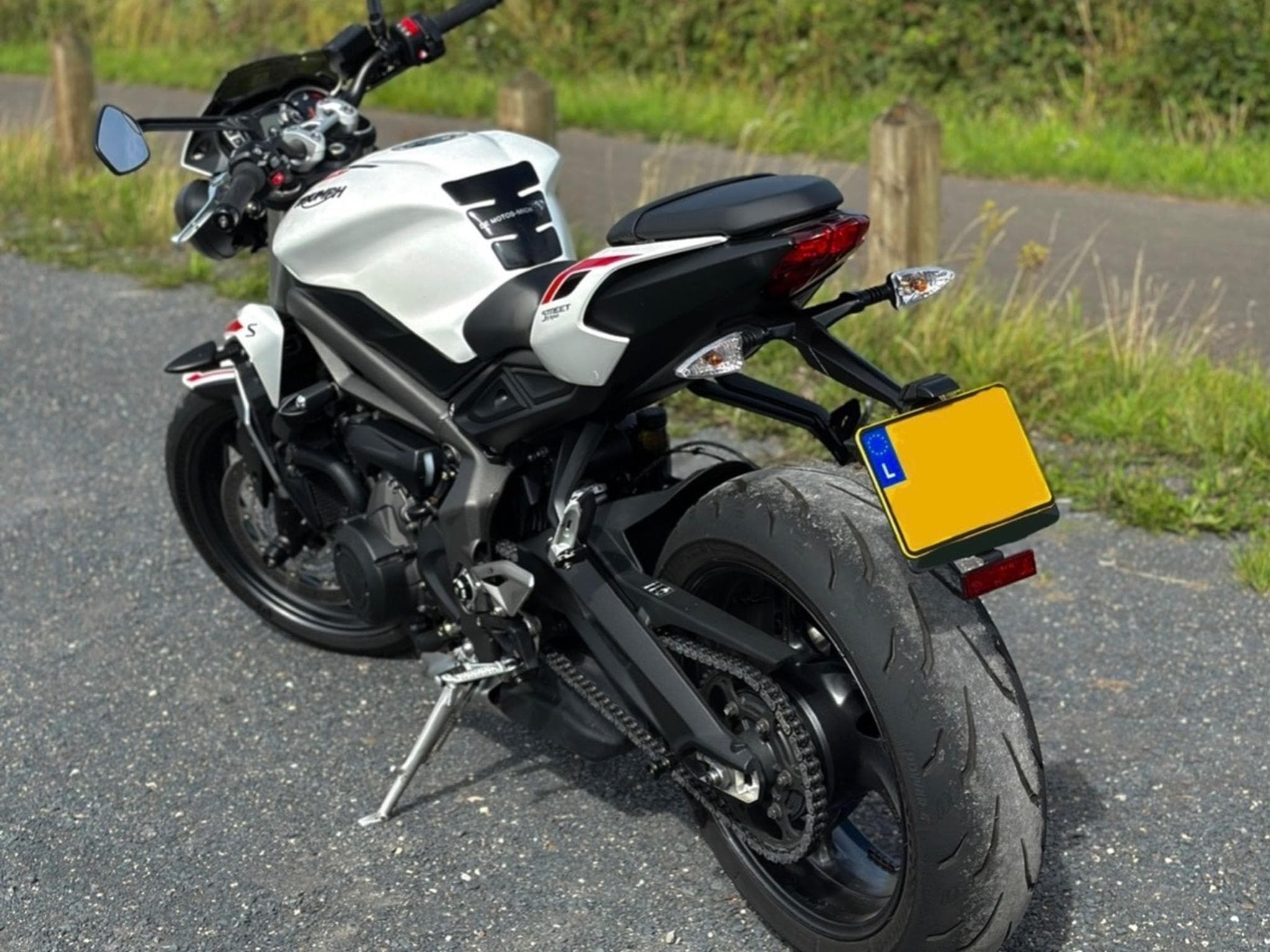 Triumph Street Triple 660 s (2020) - Photo 3