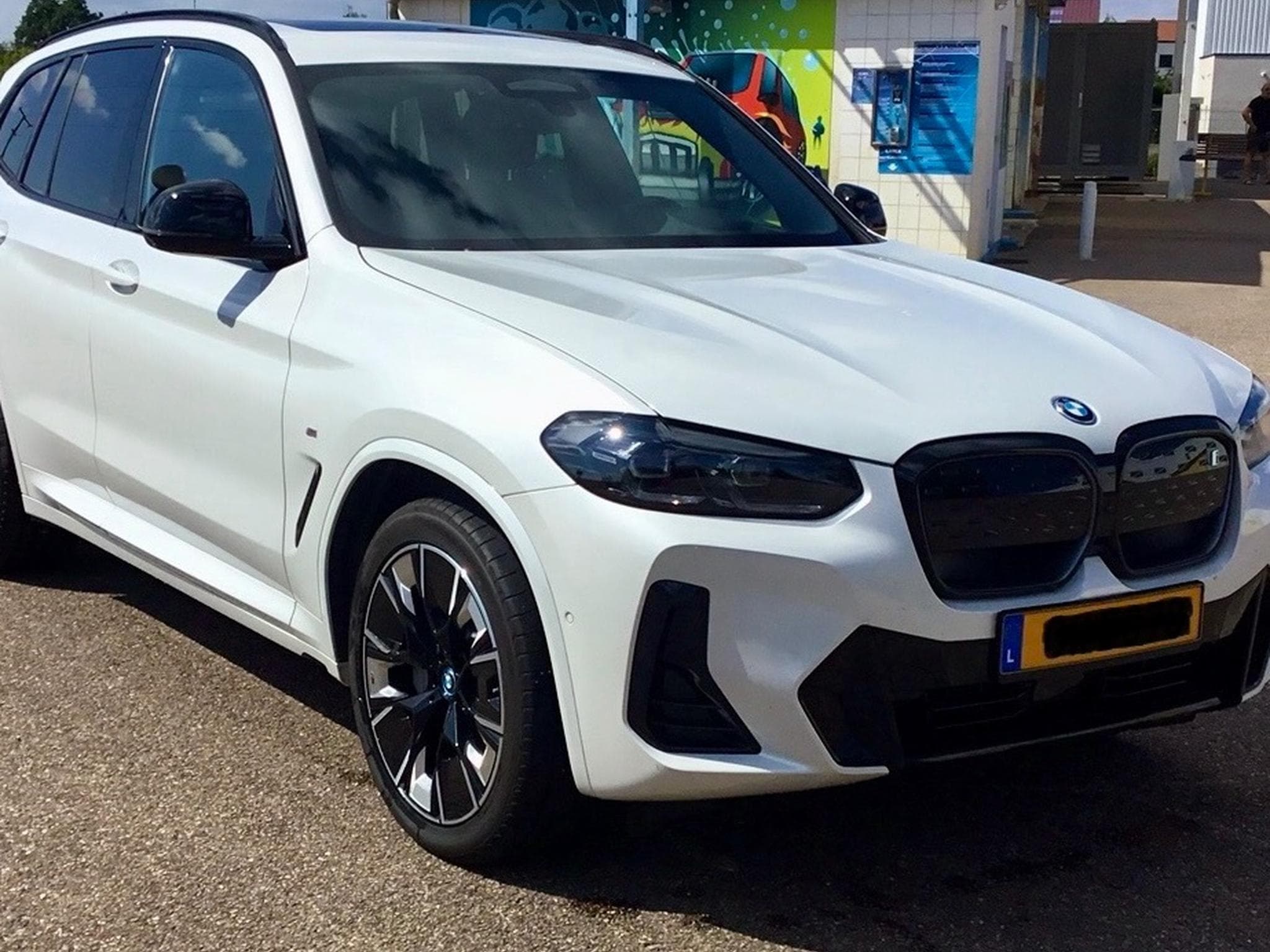 BMW iX3 M Sport 286 ch impressive full options (2025) - Photo 3