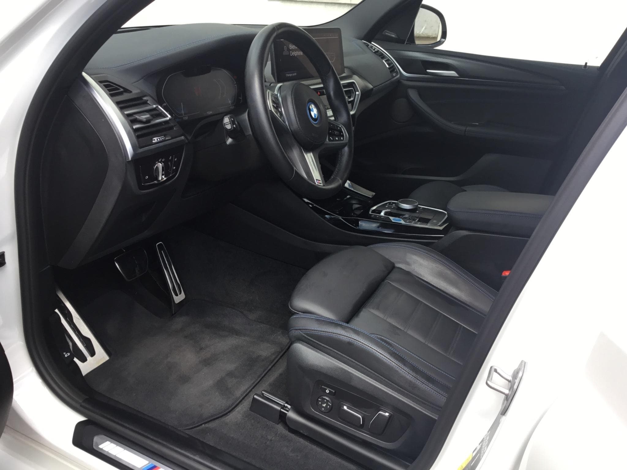 BMW iX3 M Sport 286 ch impressive full options (2025) - Photo 7