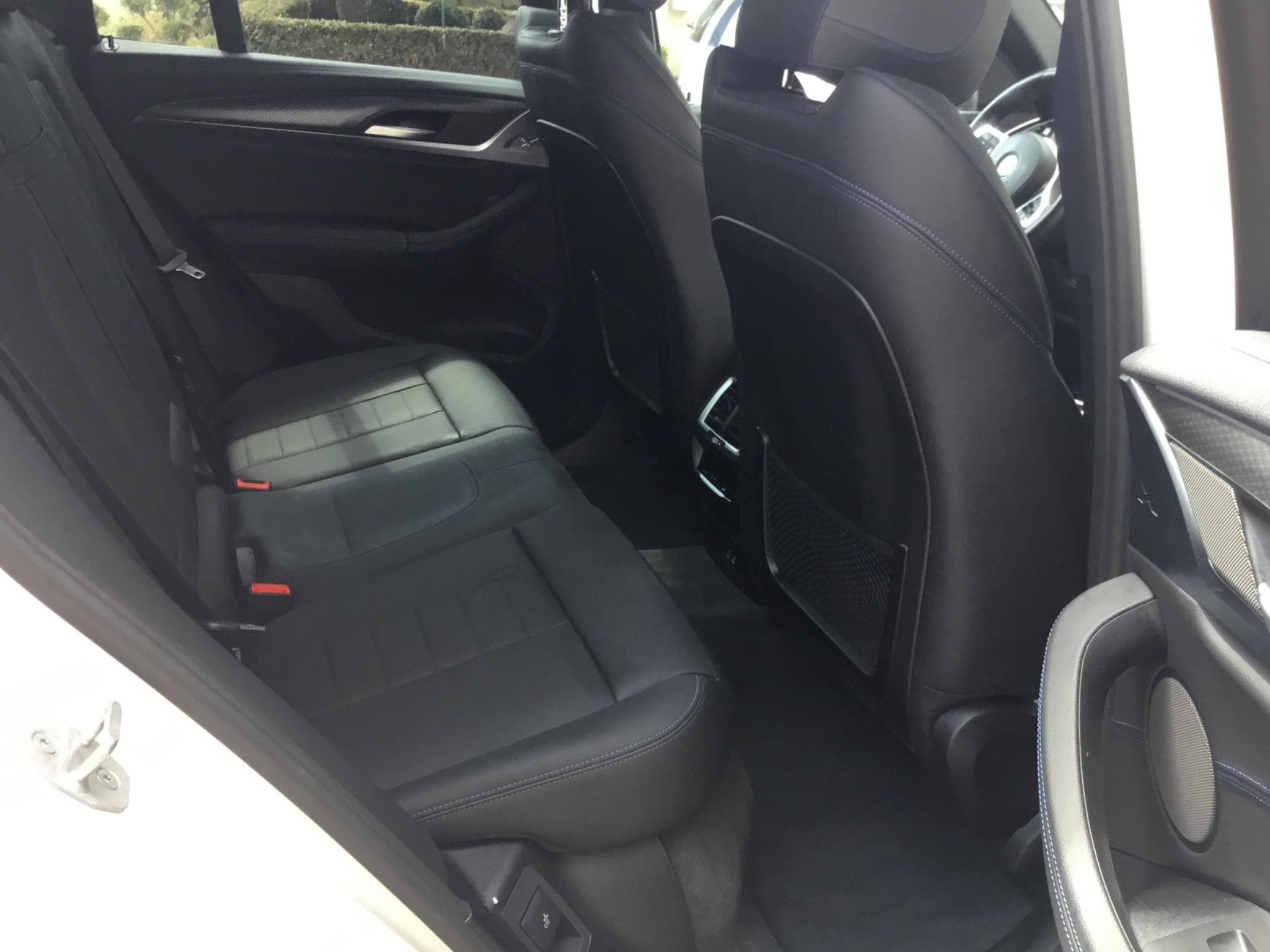 BMW iX3 M Sport 286 ch impressive full options (2025) - Photo 10