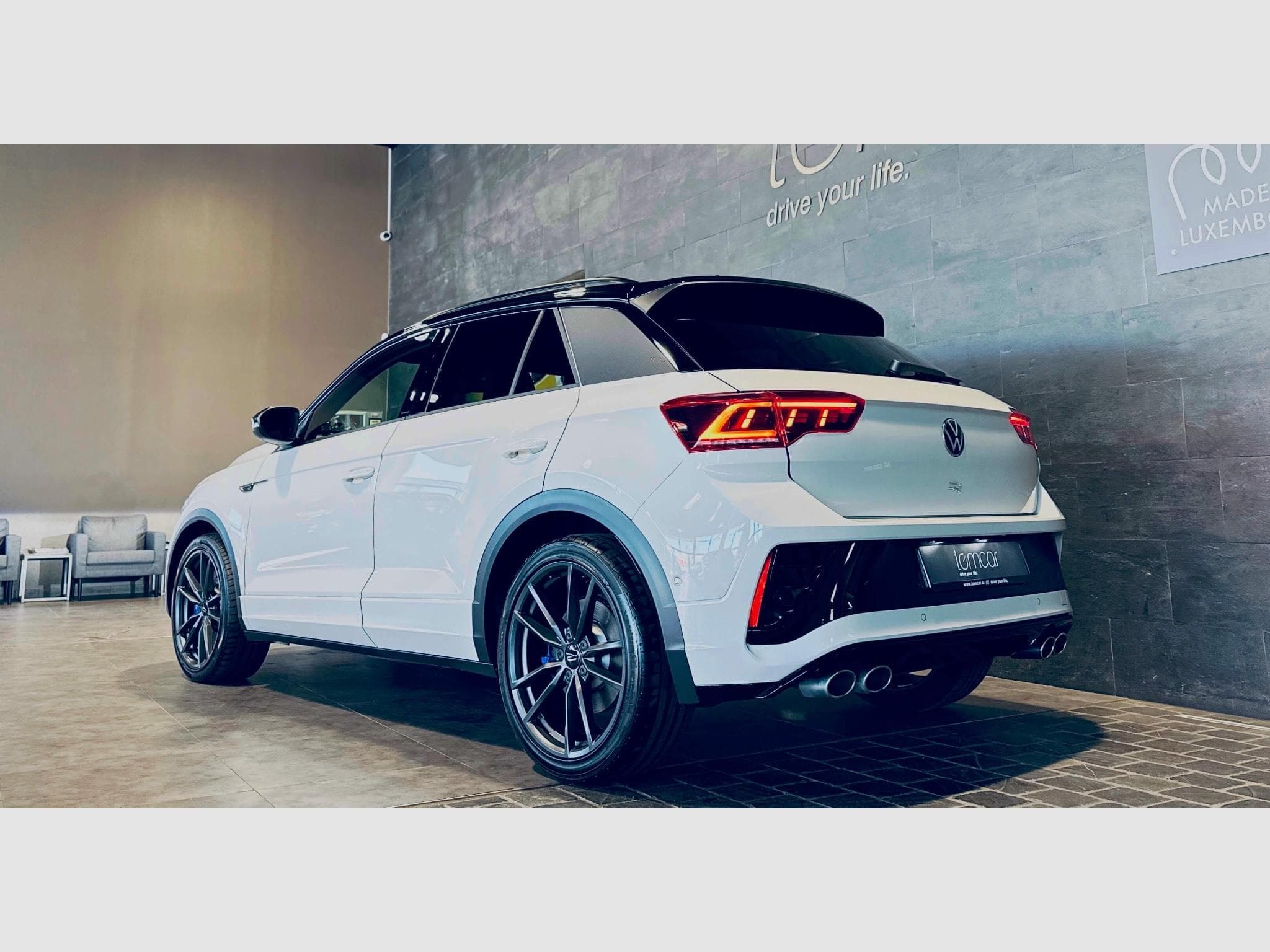 VW T-Roc T-ROC R 4MOTION TSI DSG (2025) - Foto 4