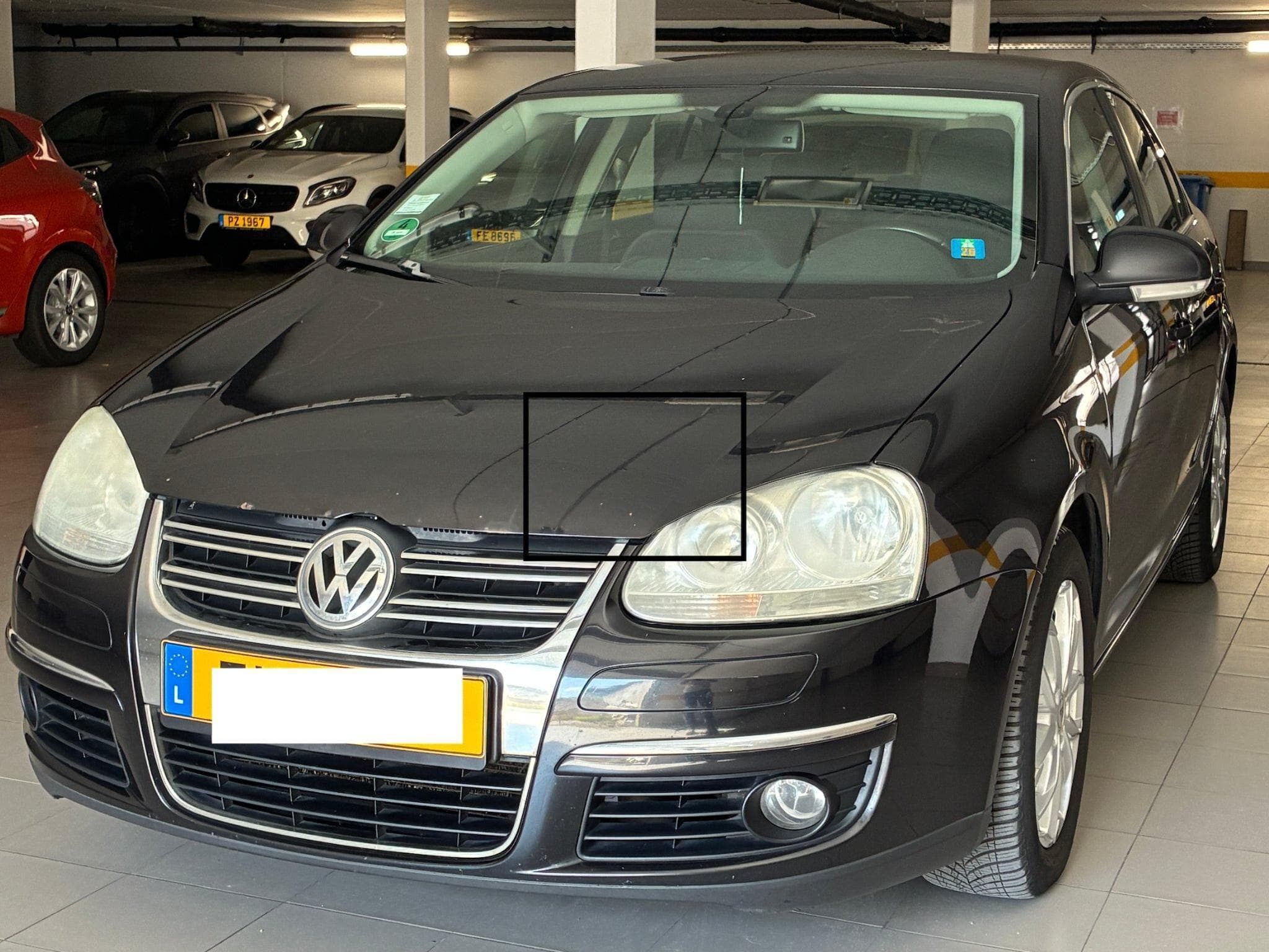 VW Jetta 2.0L TDI Clean Diesel (2009) - Photo 2