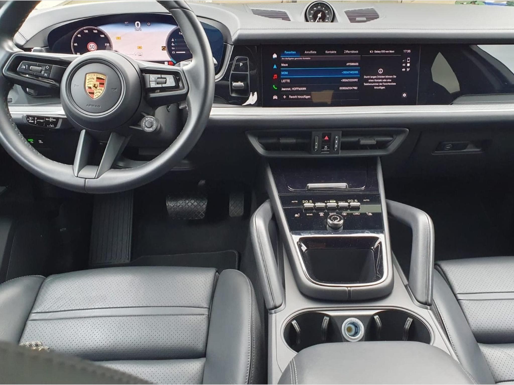 Porsche Cayenne COUPE (2024) - Photo 3
