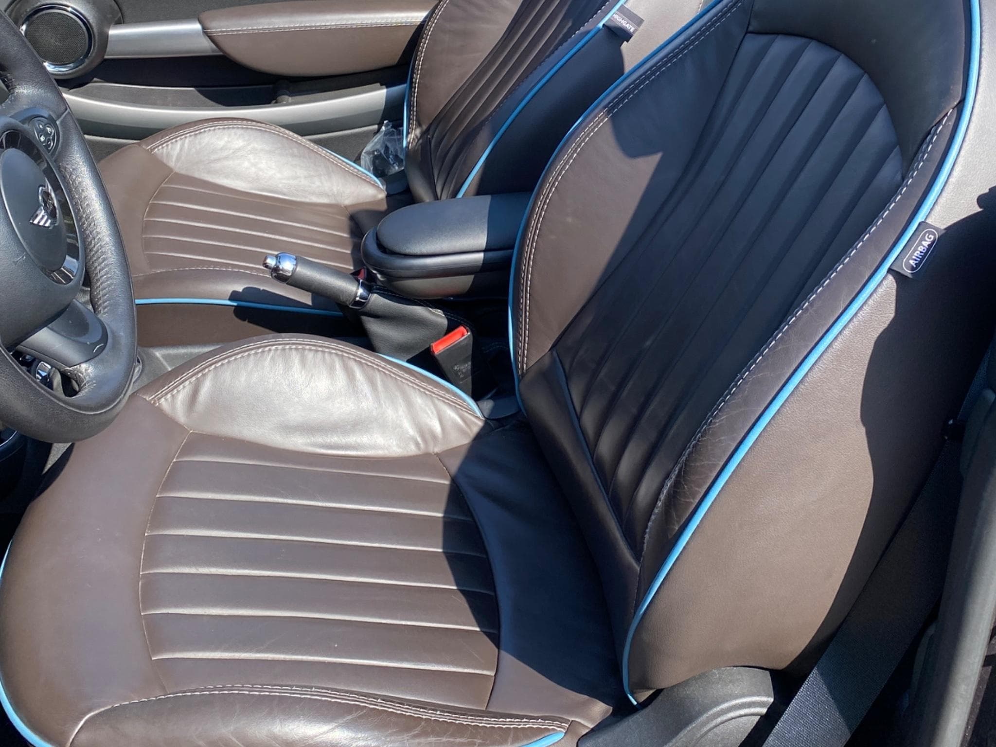 Mini Cabrio Cooper Cooper S Cabrio Highgate 184 ps (2014) - Photo 2