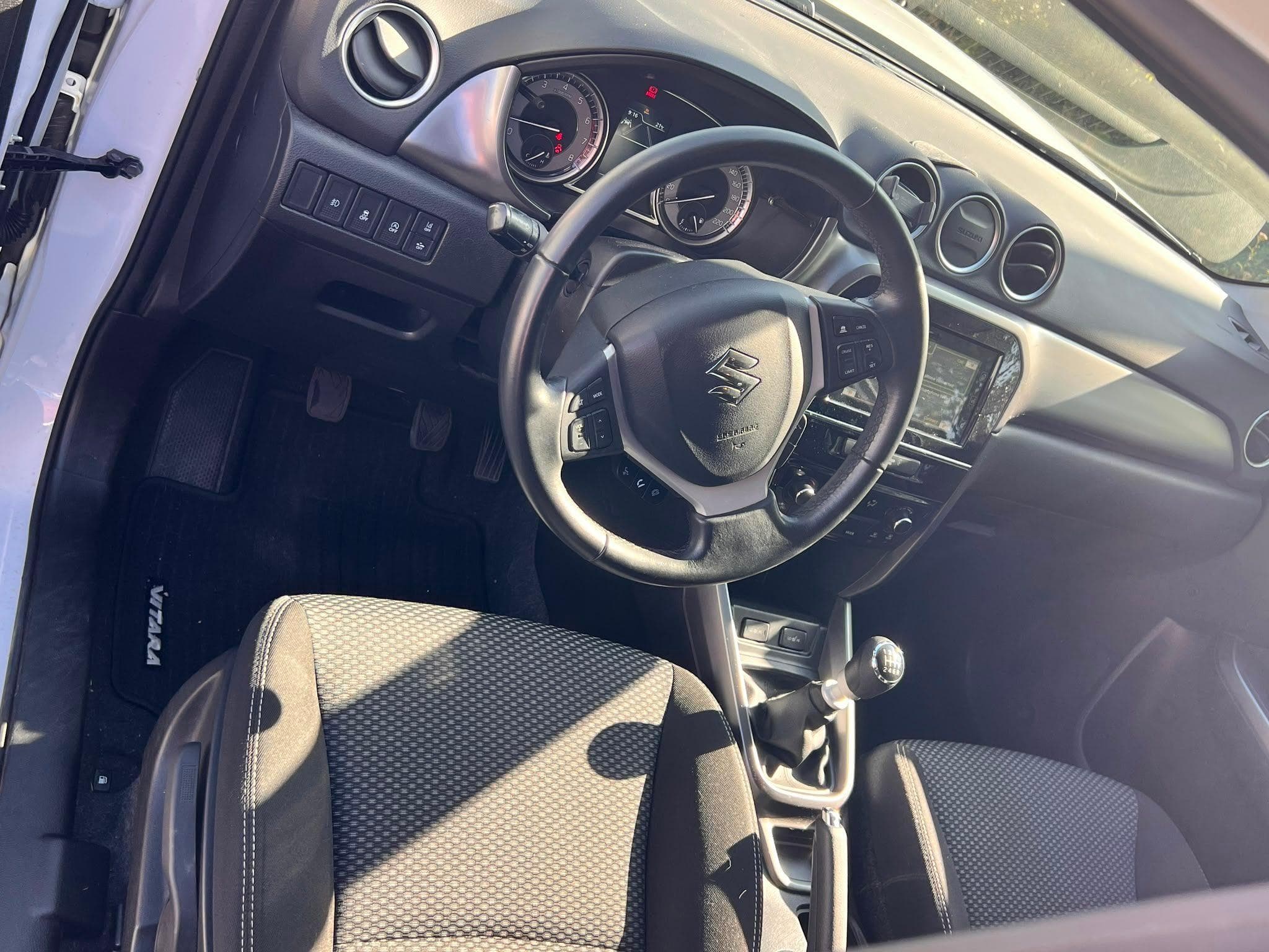 Suzuki Vitara 1.4 95KW Mildhybride (2022) - Photo 7