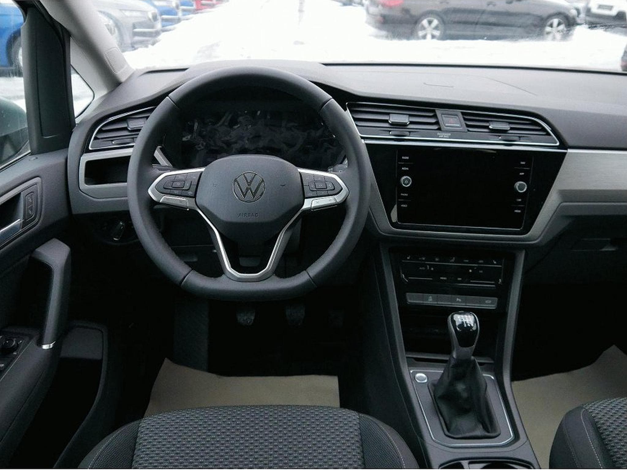 VW Touran (2026) - Photo 13