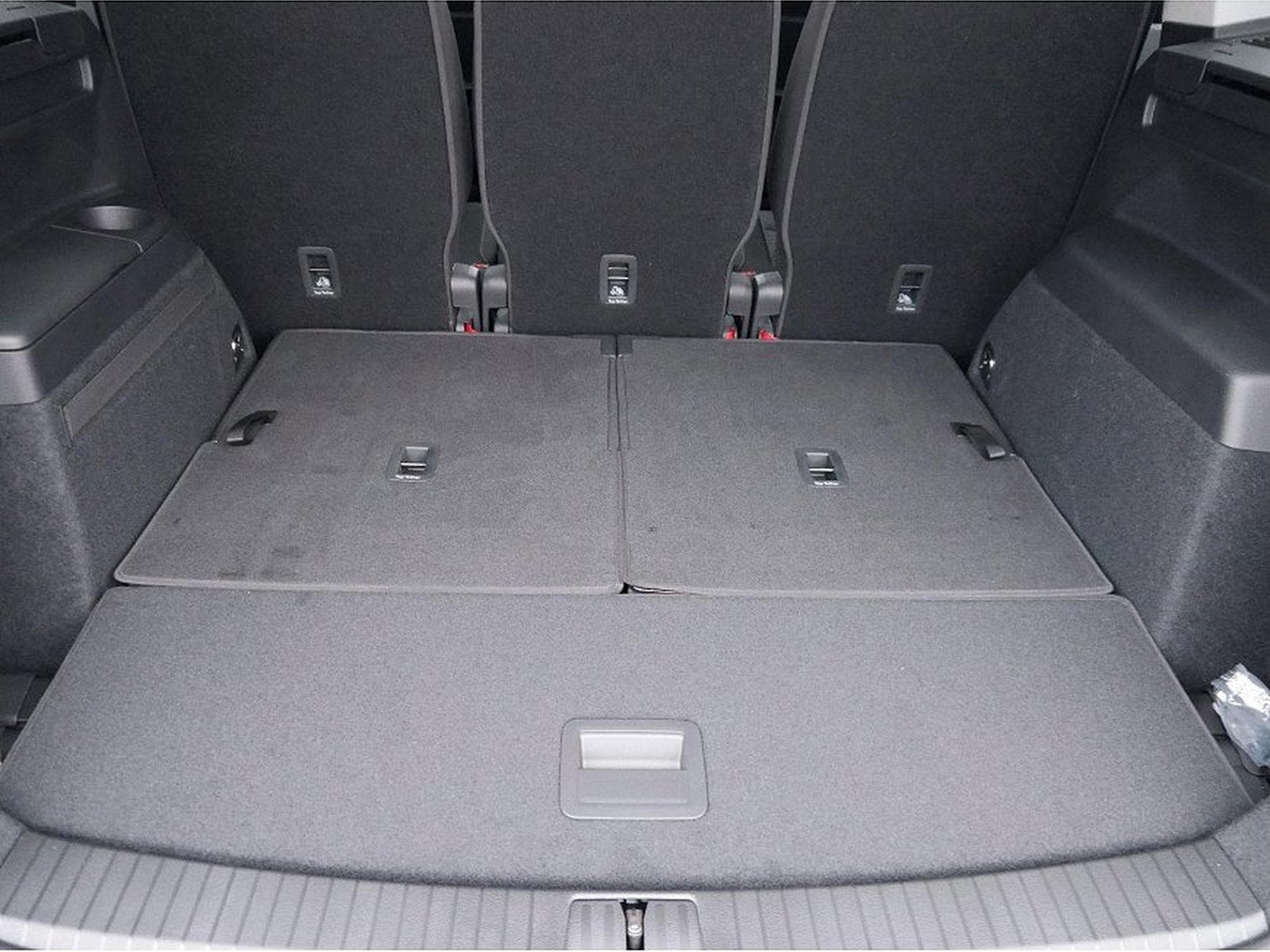 VW Touran (2026) - Photo 7