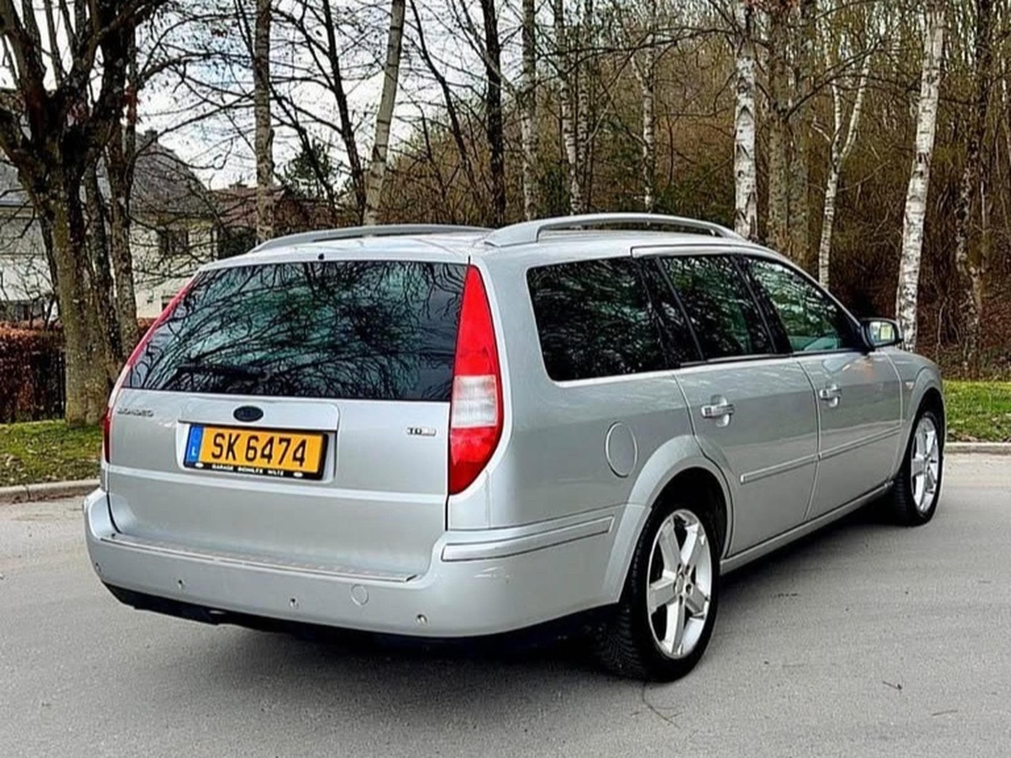 Ford Mondeo 2.0 Turnier TDCi (2005) - Foto 2