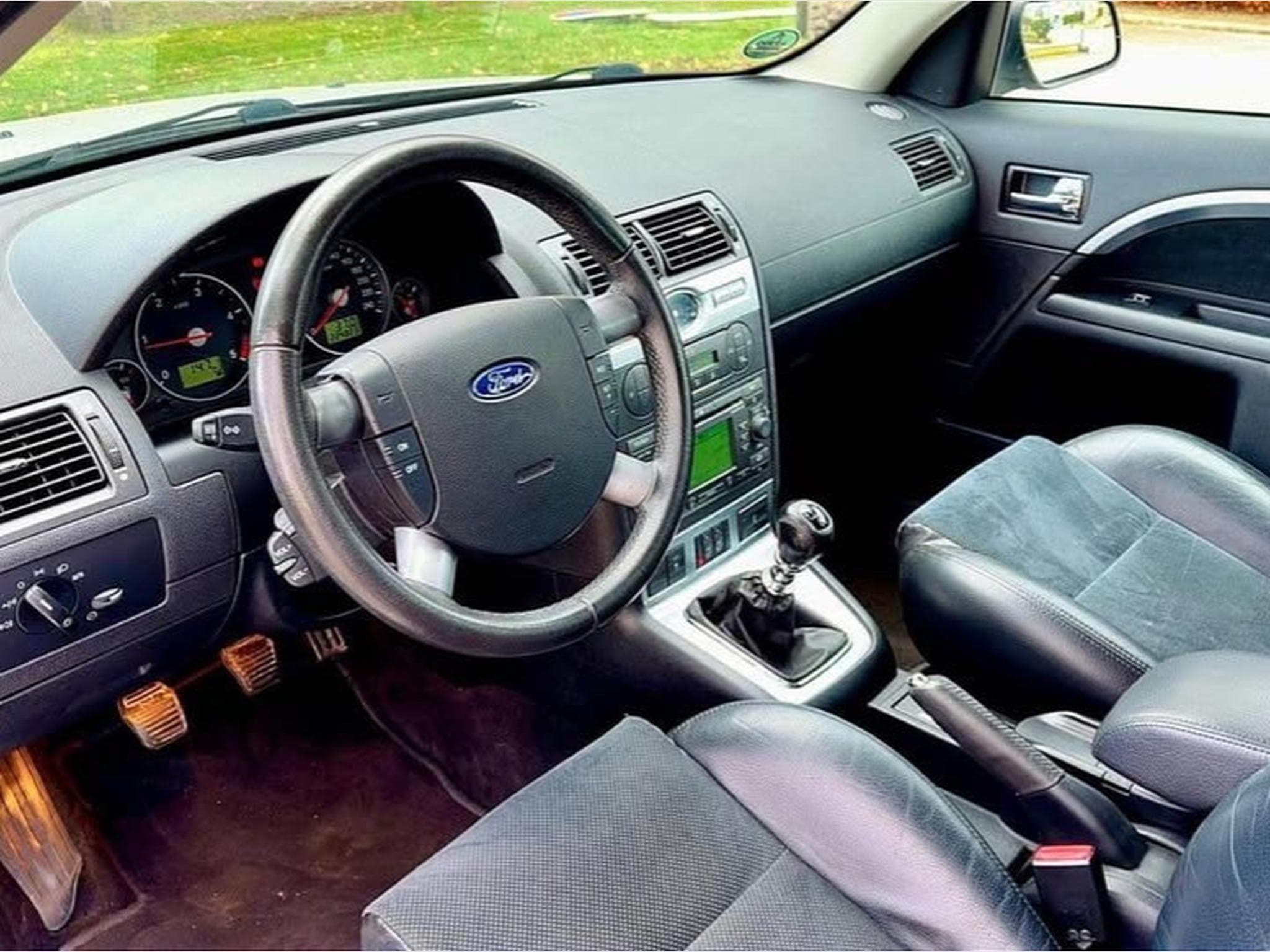 Ford Mondeo 2.0 Turnier TDCi (2005) - Foto 3
