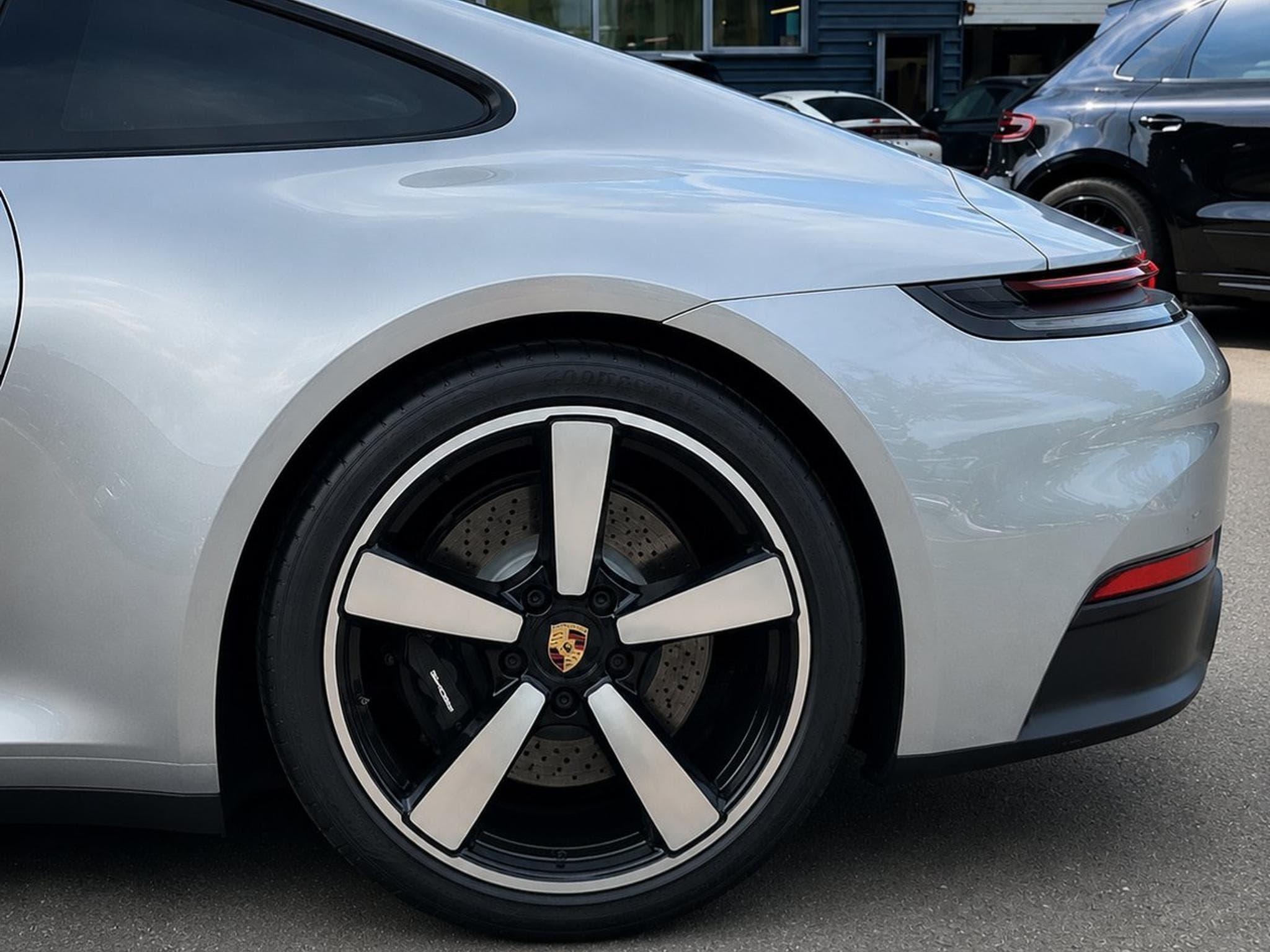 Porsche 992 Porsche 911 Carrera (992.2) (2025) - Foto 9