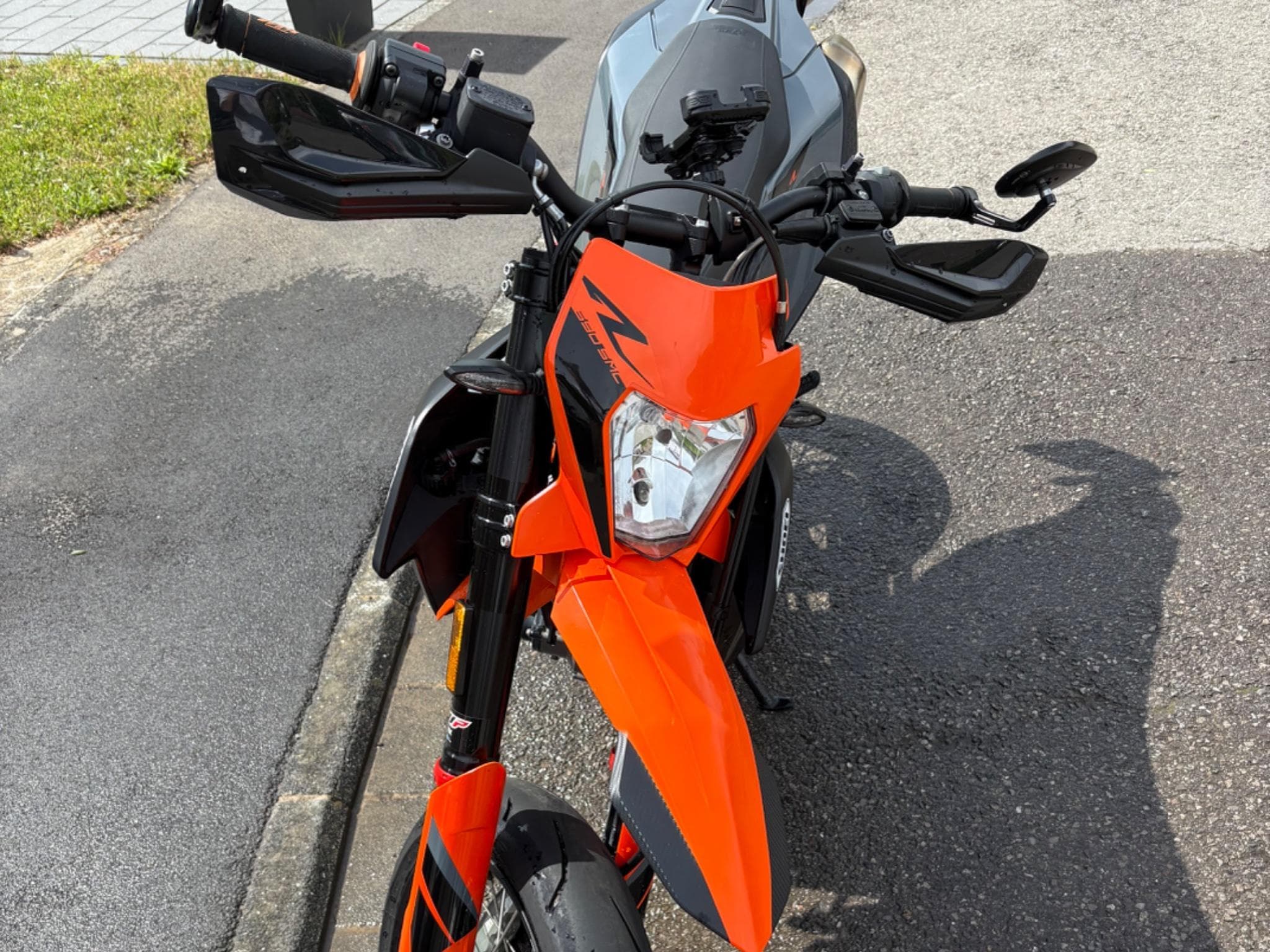 KTM SMC Supermotor (2021) - Photo 2