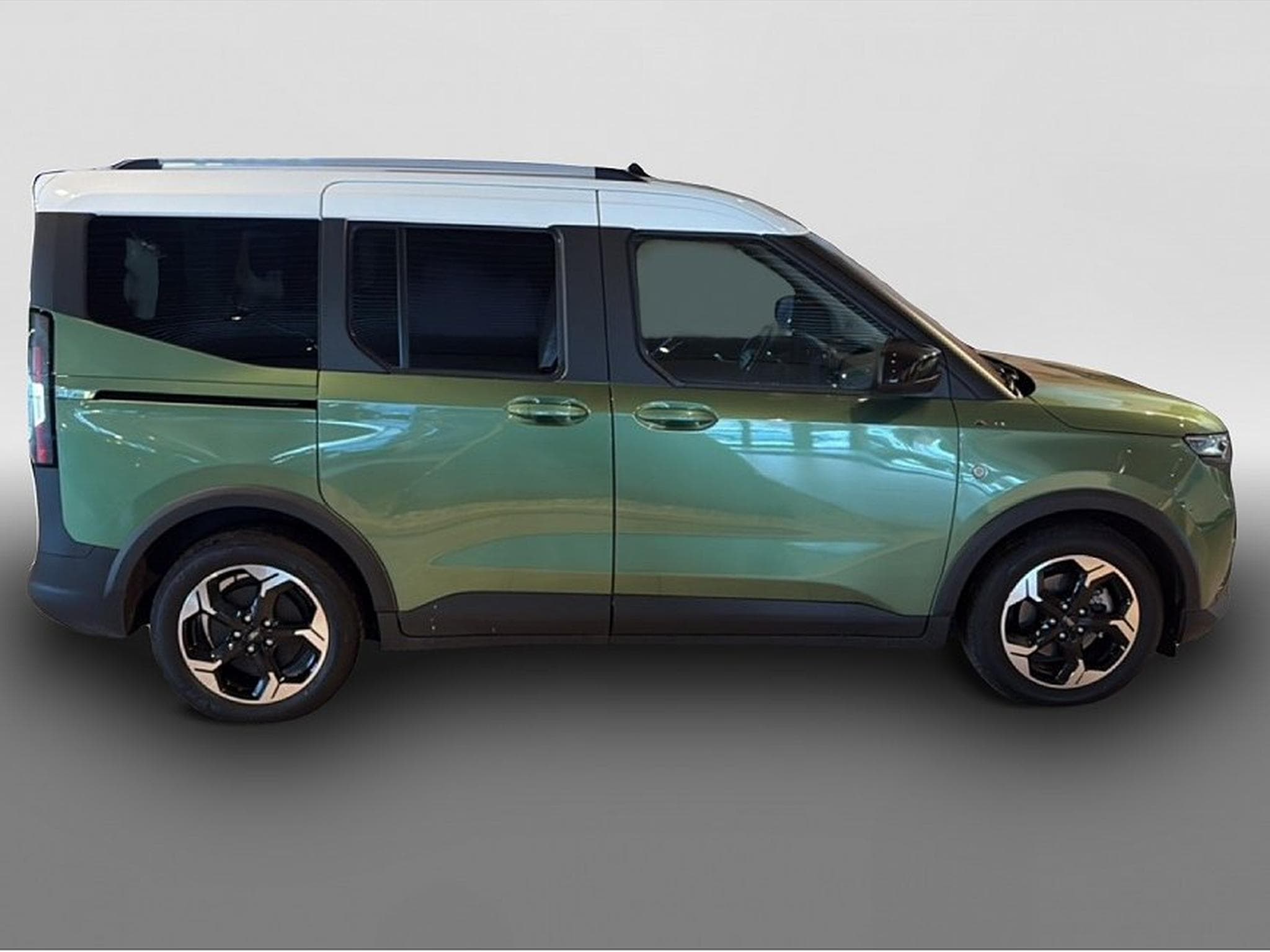 Ford Tourneo (2025) - Photo 6