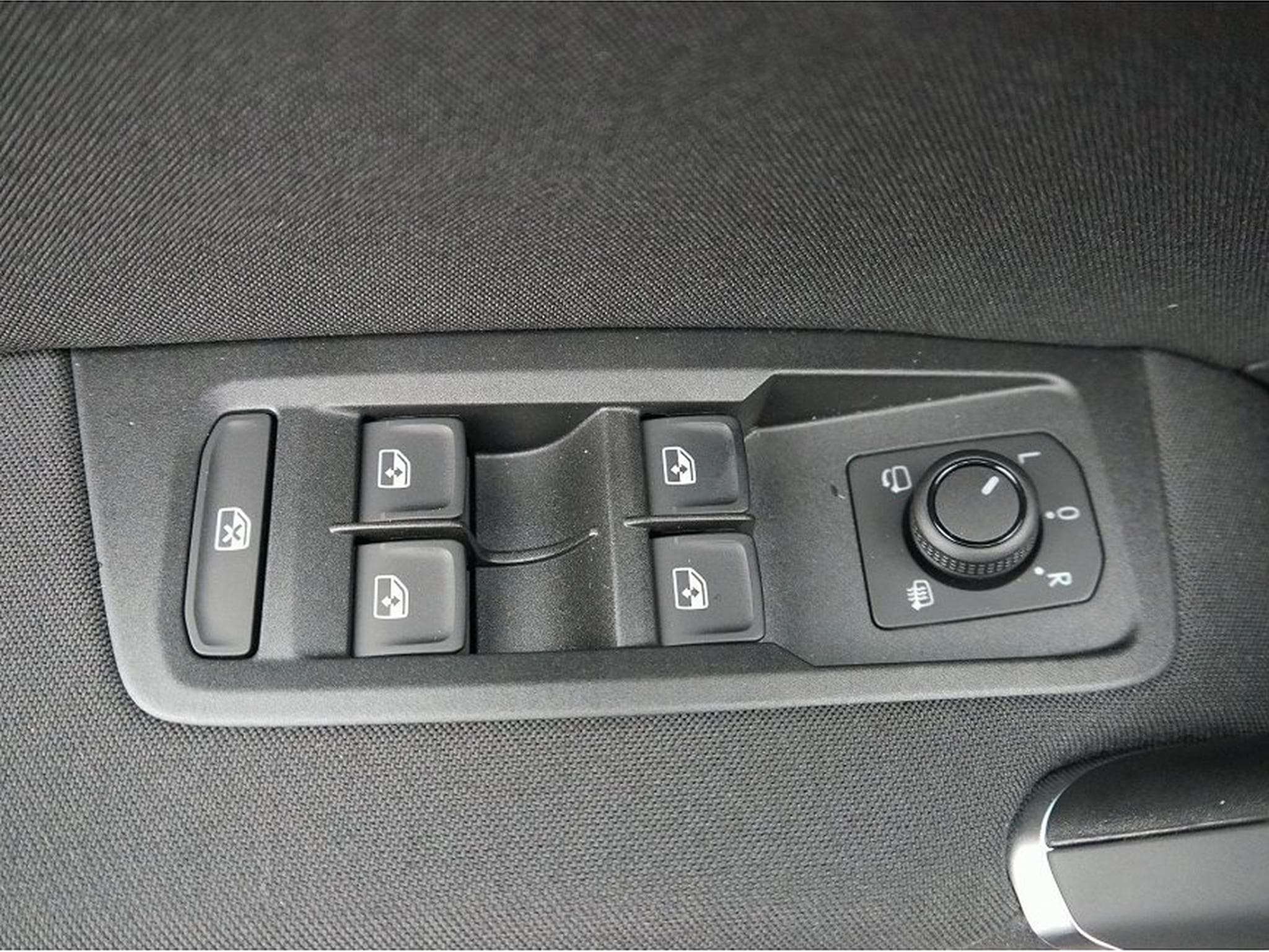 VW Touran (2026) - Photo 11