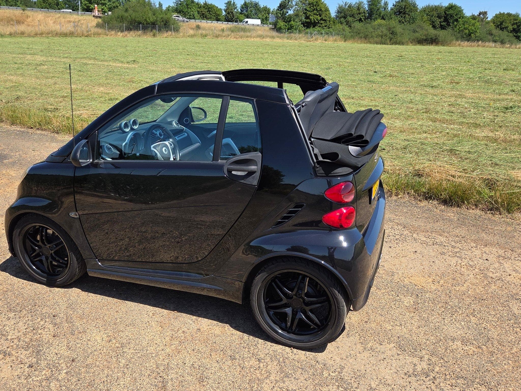 Smart Fortwo Brabus (2014) - Photo 2