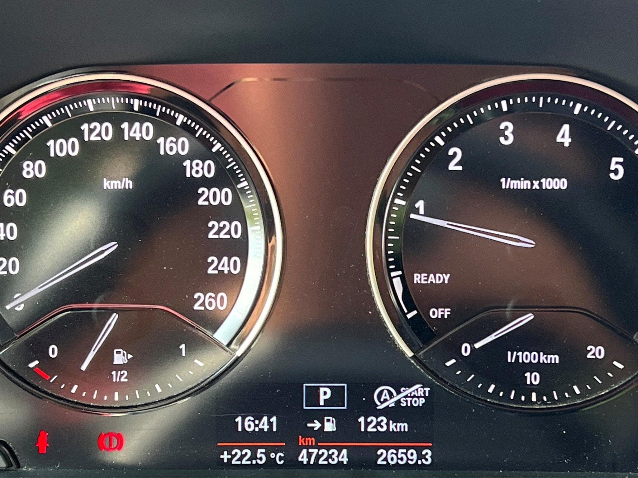 BMW 220 220i Luxury Line (2017) - Foto 4