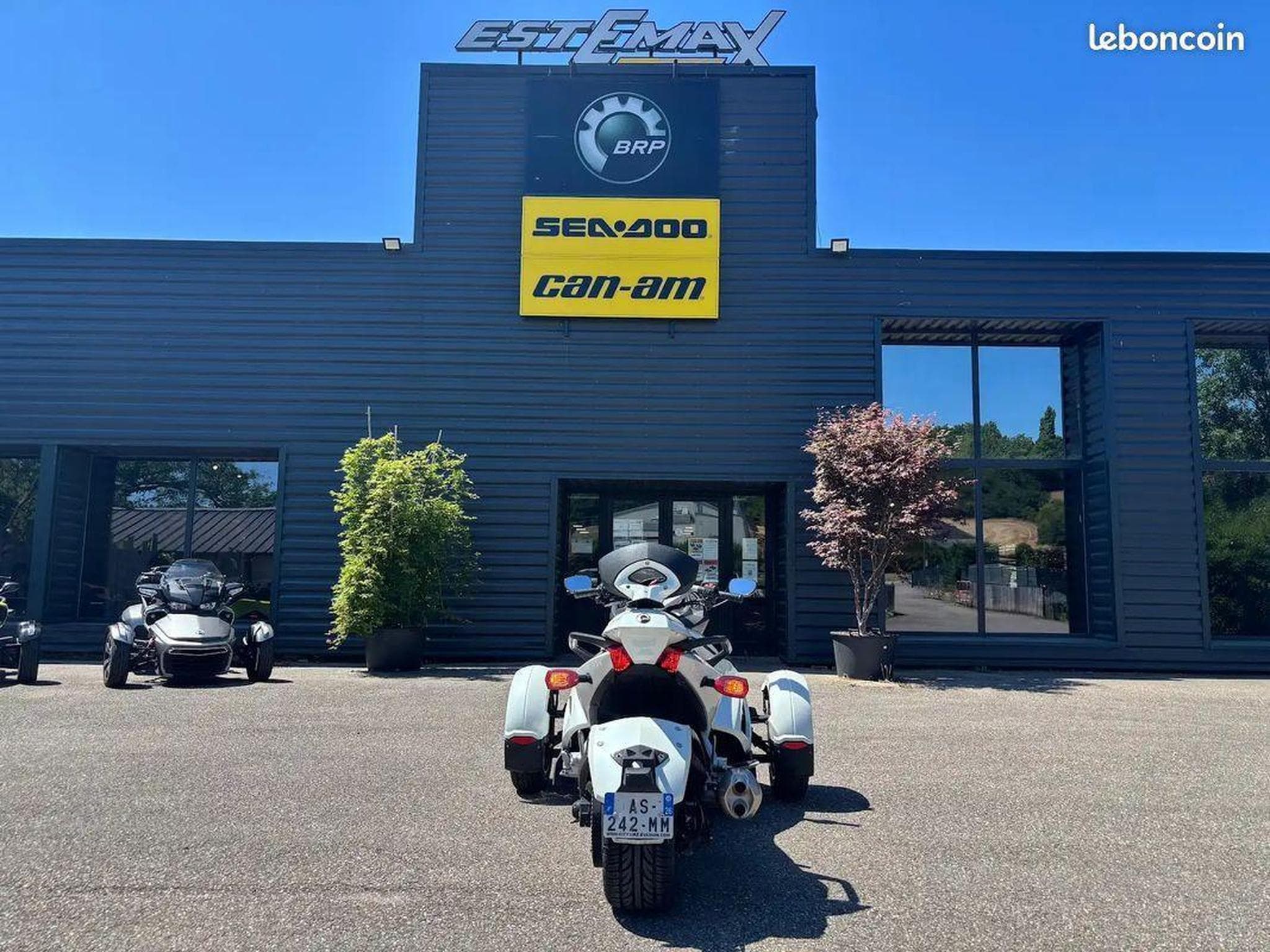BRP Can-Am Spyder (2010) - Photo 3