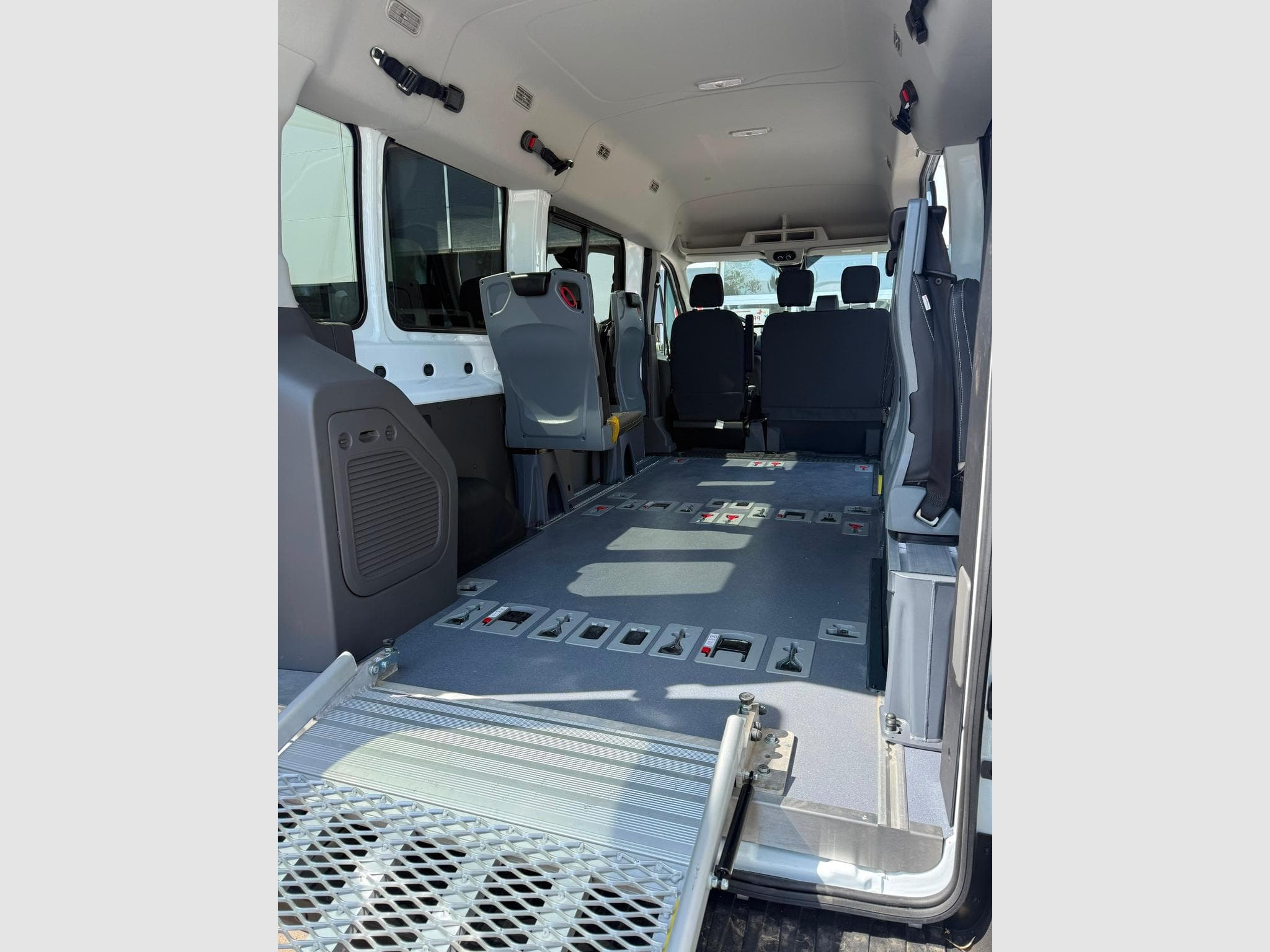 Ford Transit 2T 165ch (2026) - Foto 10