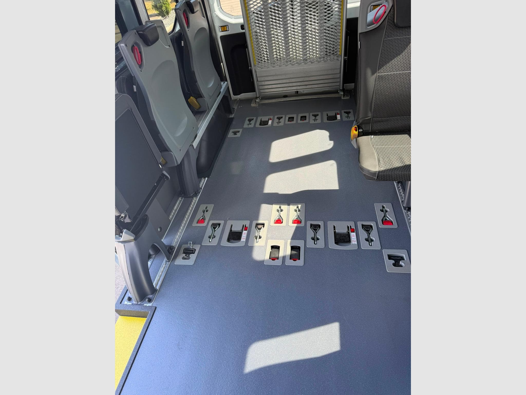 Ford Transit 2T 165ch (2026) - Foto 5