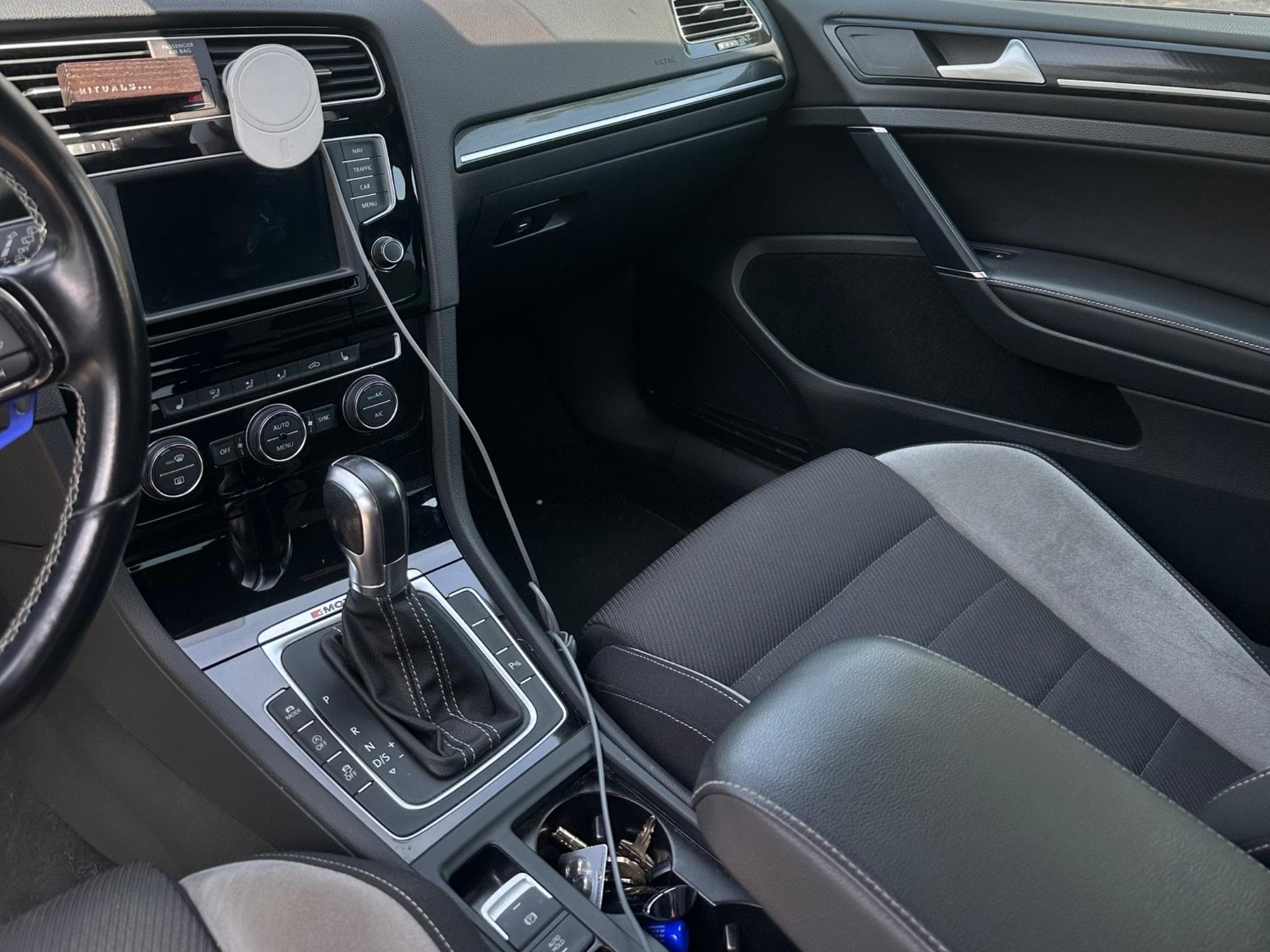 VW Golf VII R (2016) - Photo 5