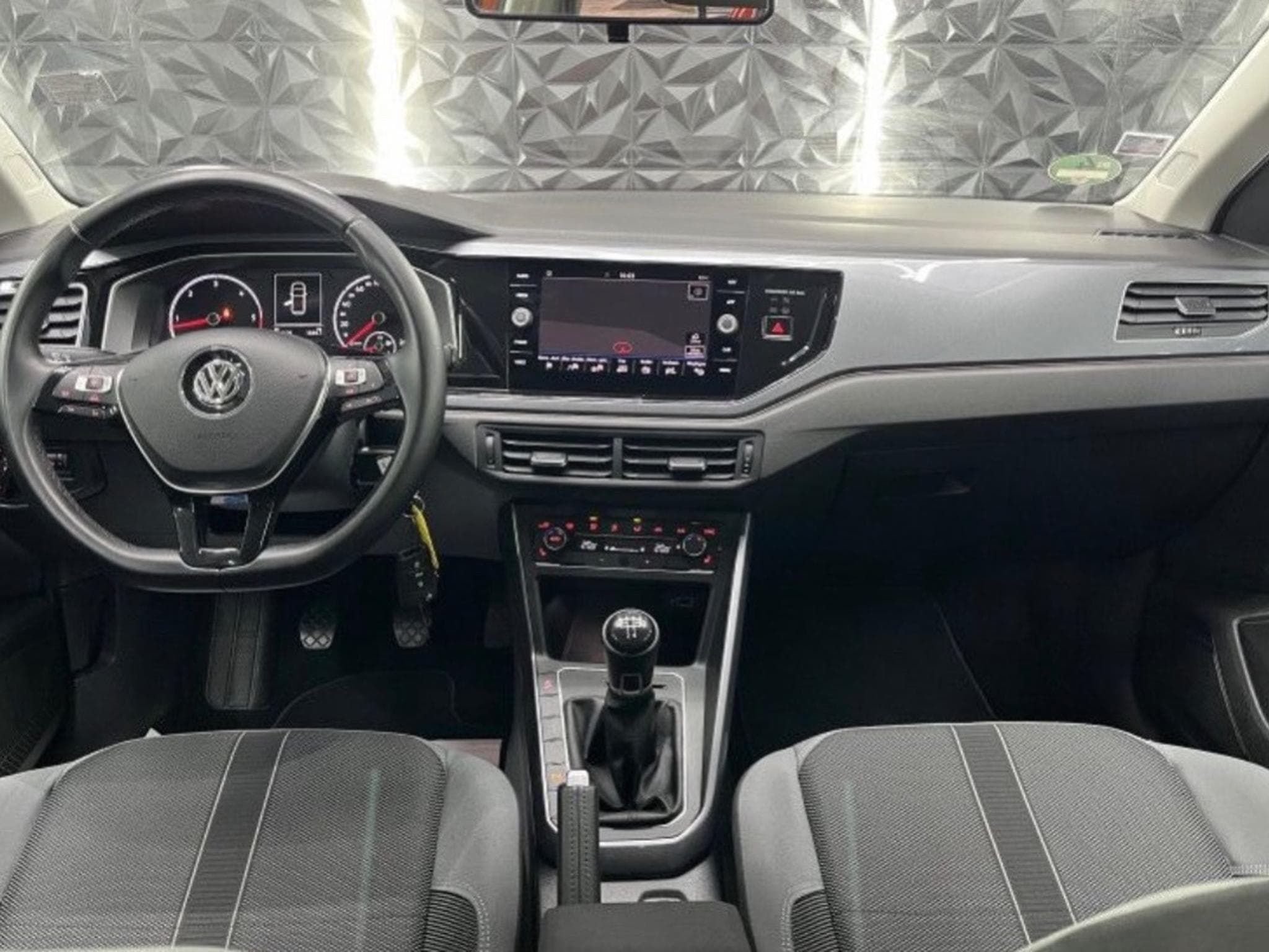 VW Polo POLO 1.6 TDI 95CH CARAT (2018) - Photo 3