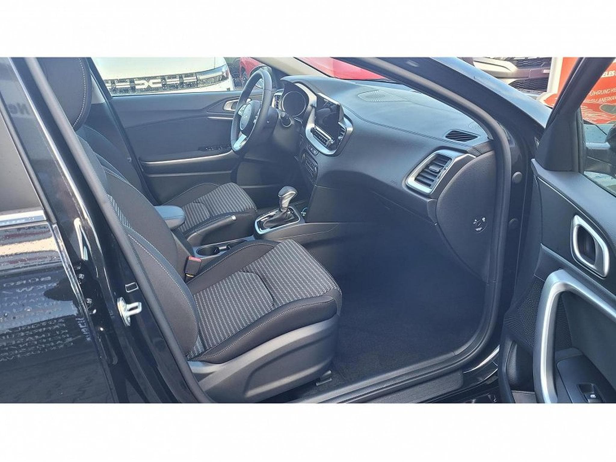 Kia Ceed (2025) - Foto 10